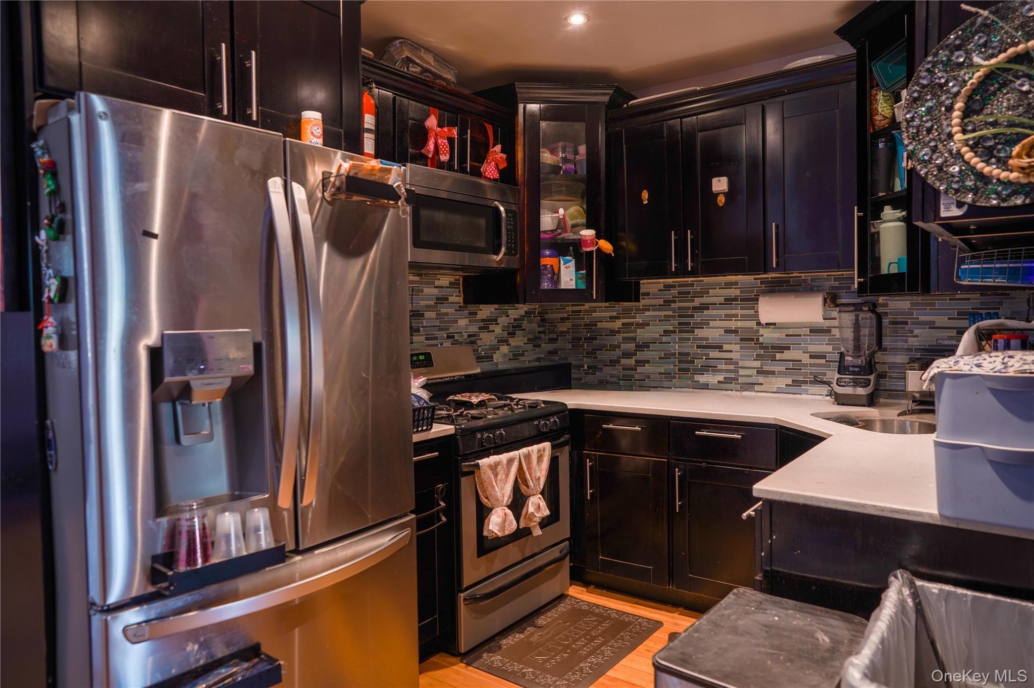 Single Family Mathewson Court  Queens, NY 11434, MLS-1032118-3