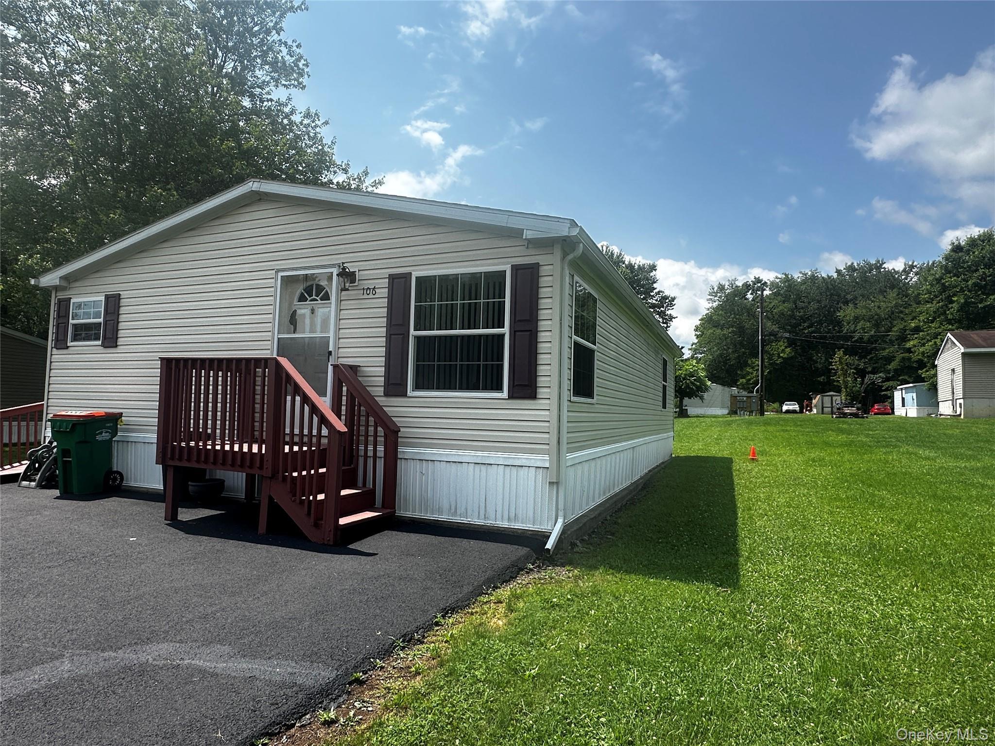 Single Family Deerhaven Lane Ulster County, NY 12525, MLS-1032120-2