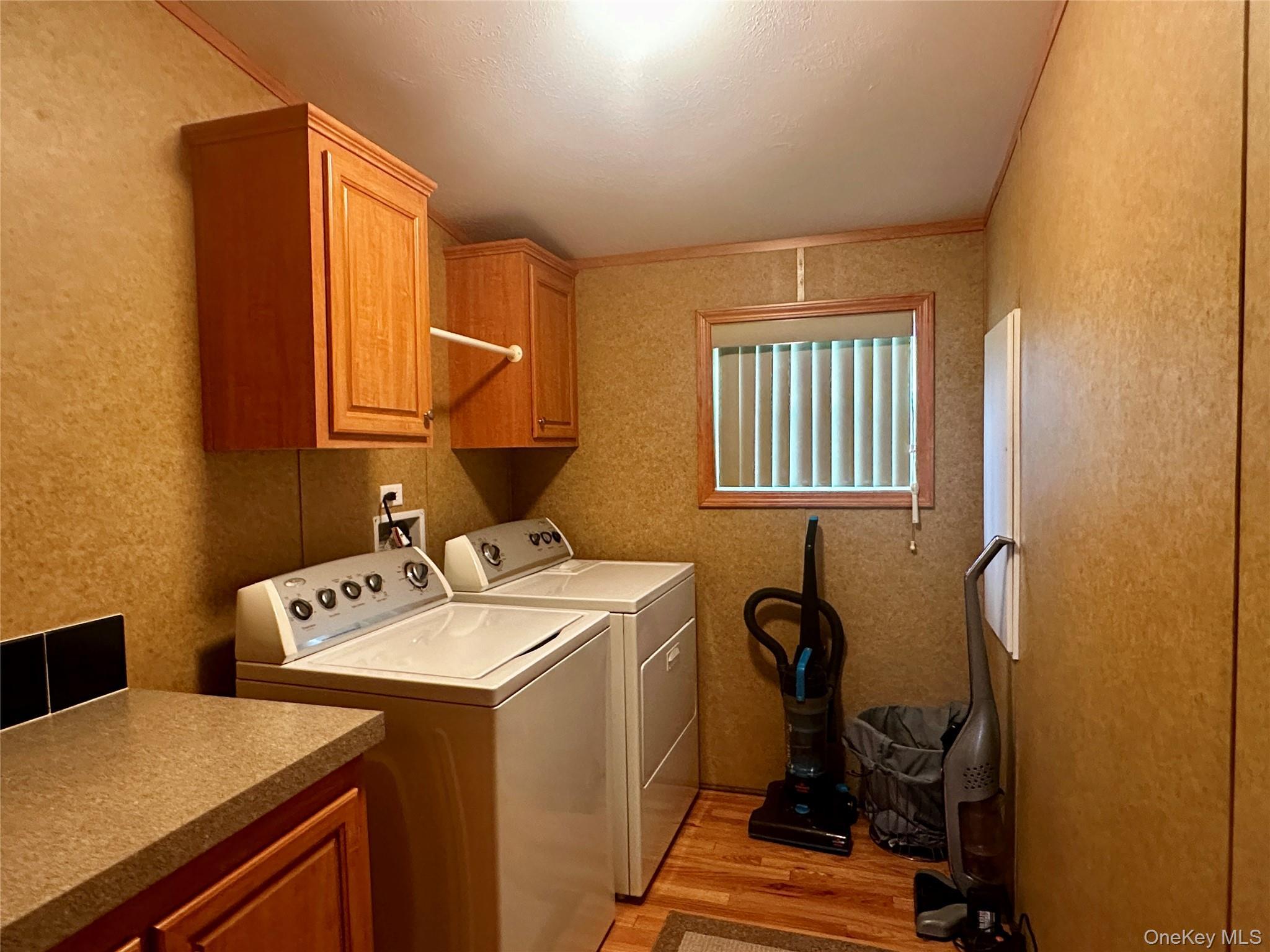 Single Family Deerhaven Lane  Ulster County, NY 12525, MLS-1032120-8