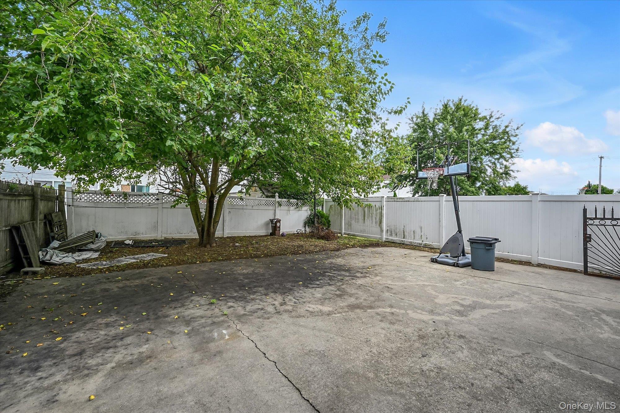 Single Family Beach 64th Street  Queens, NY 11692, MLS-1032121-22
