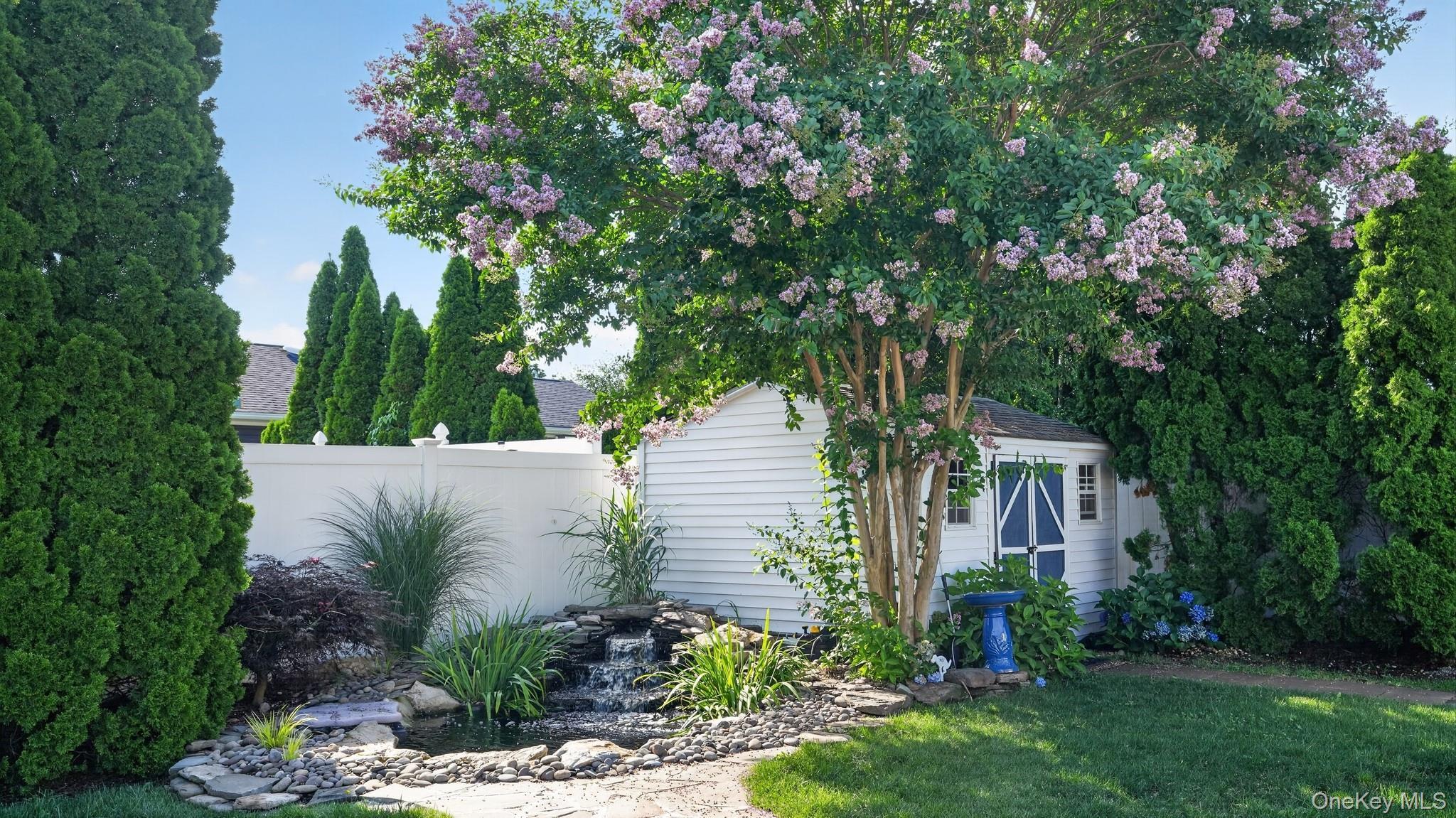 Single Family S 5th Street  Nassau County, NY 11714, MLS-1032127-7