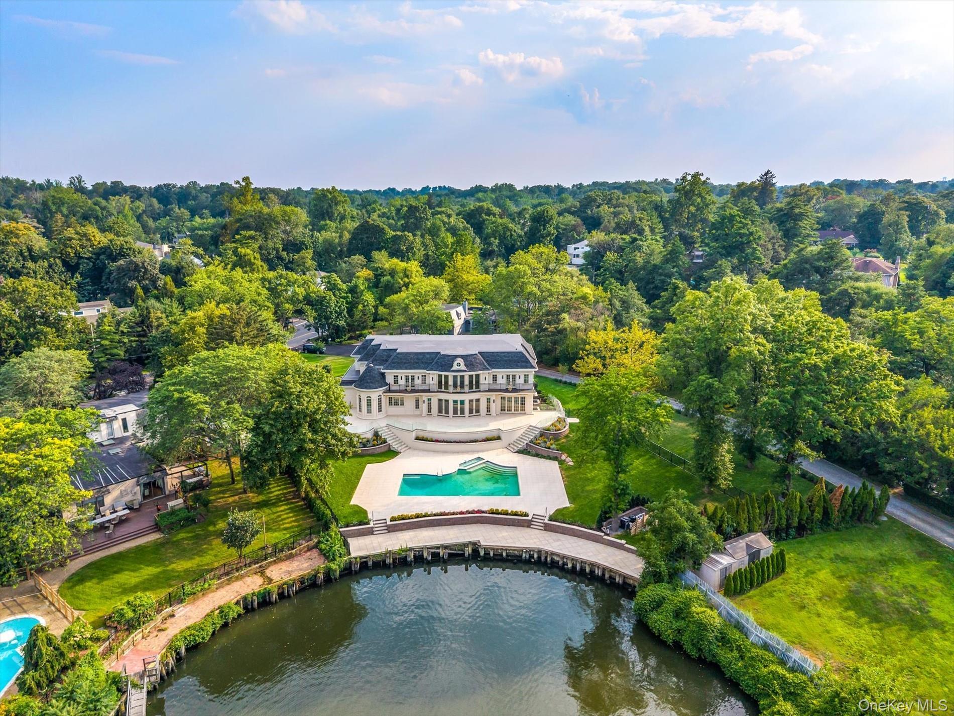 Single Family E Shore Road  Nassau County, NY 11024, MLS-1032128-38