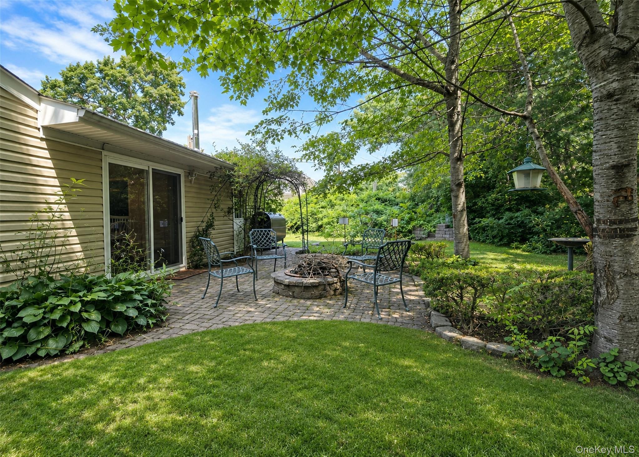 Single Family Pennaquid Road Suffolk County, NY 11727, MLS-1032132-19