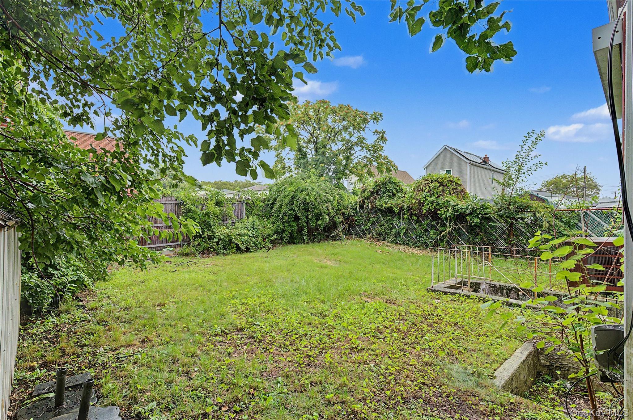Single Family N Conduit Avenue  Queens, NY 11434, MLS-1032138-15