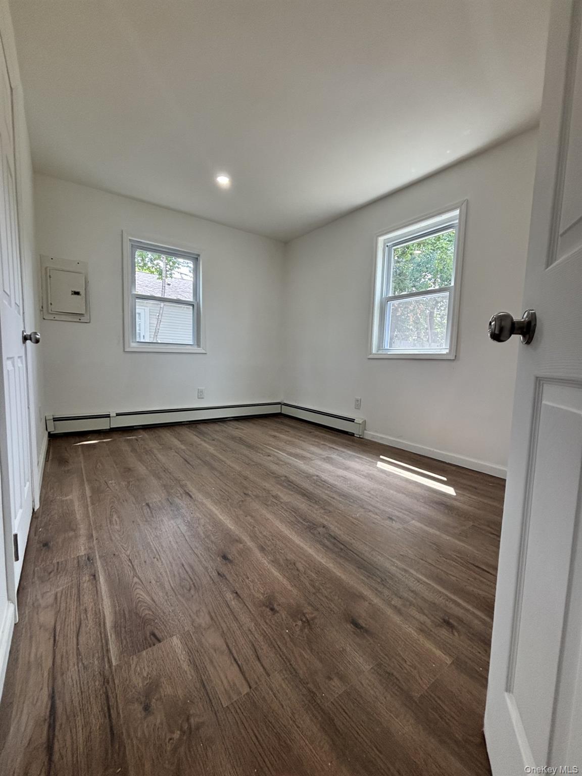 Single Family State Avenue  Suffolk County, NY 11798, MLS-1032162-9