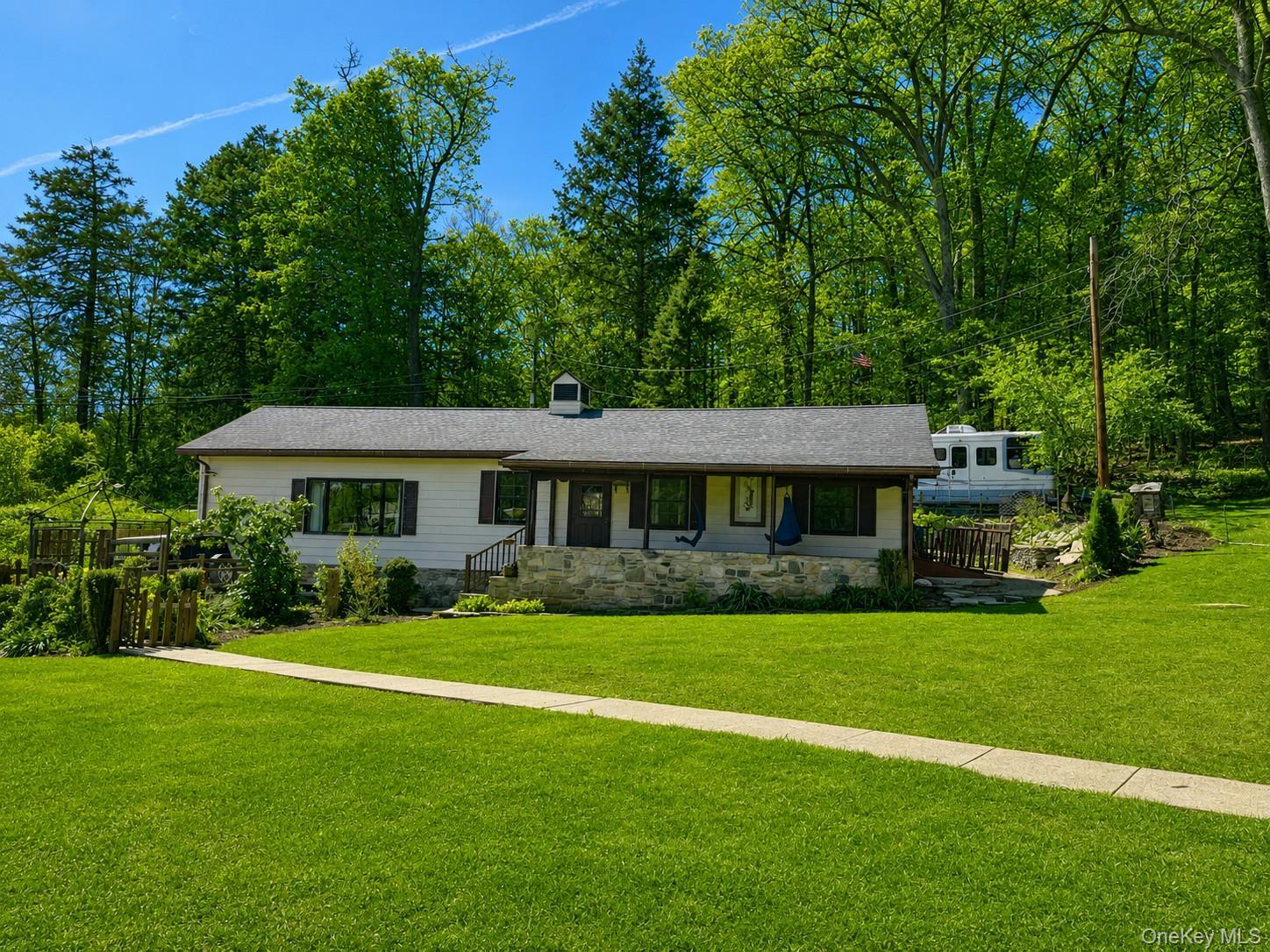Single Family Glen Hill Dutchess County, NY 12522, MLS-1032197-3