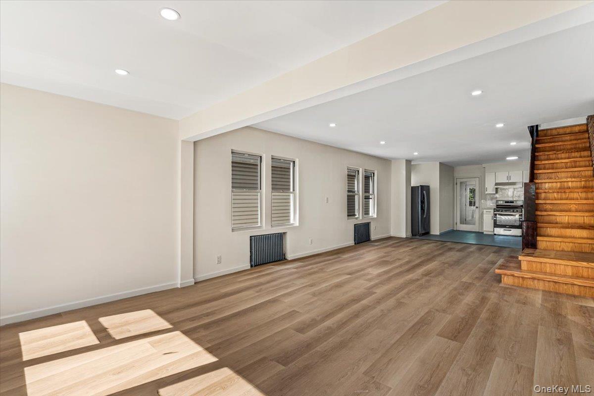 Single Family Parsons Boulevard  Queens, NY 11365, MLS-1032211-2