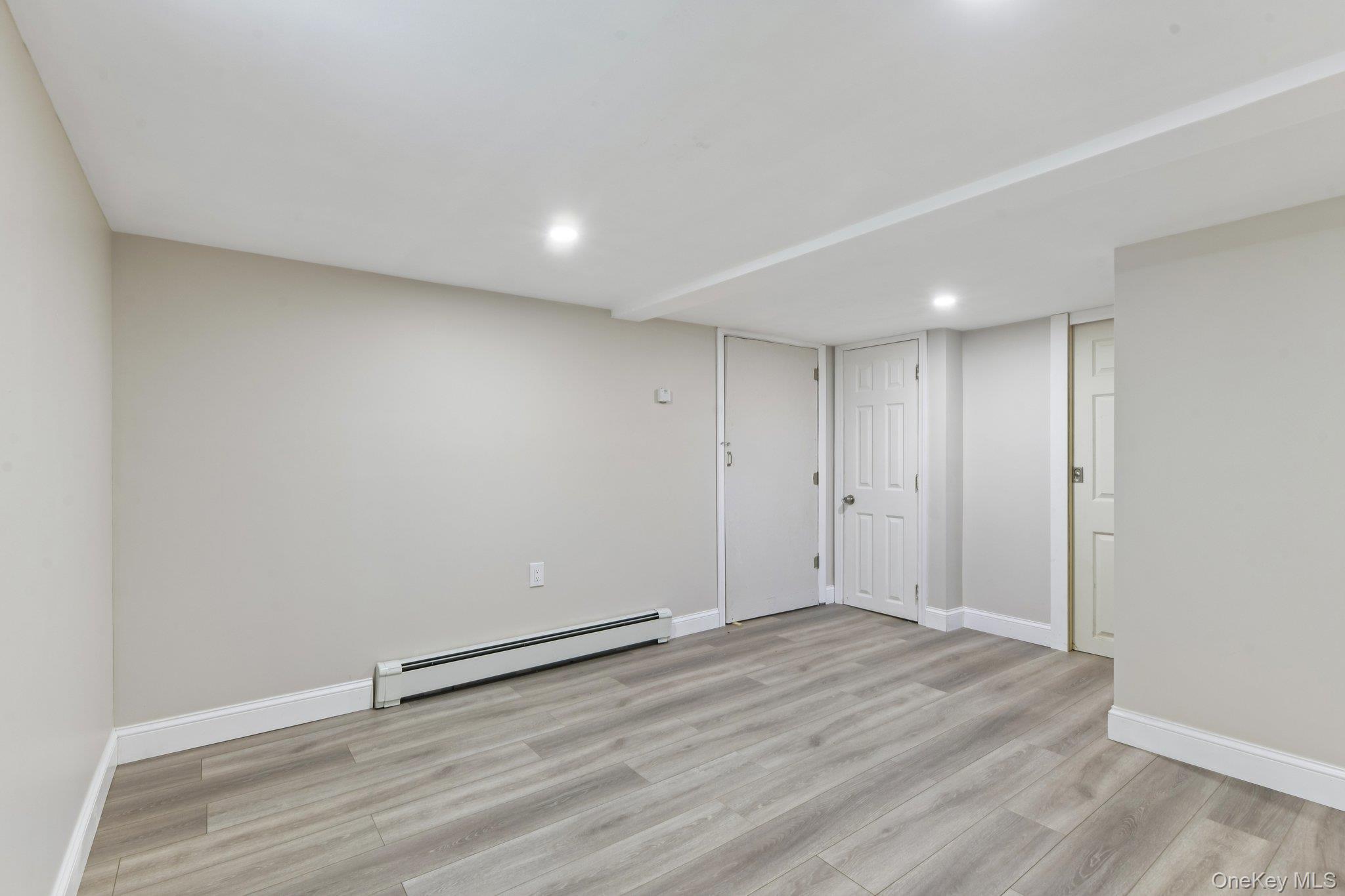 Single Family Kew Drive  Suffolk County, NY 11789, MLS-1032212-17
