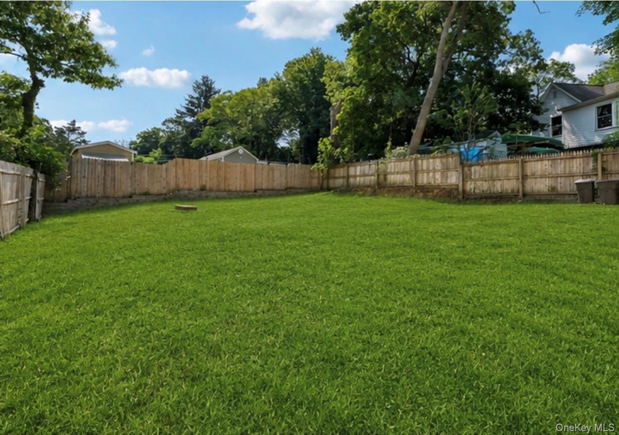 Single Family Kew Drive  Suffolk County, NY 11789, MLS-1032212-21