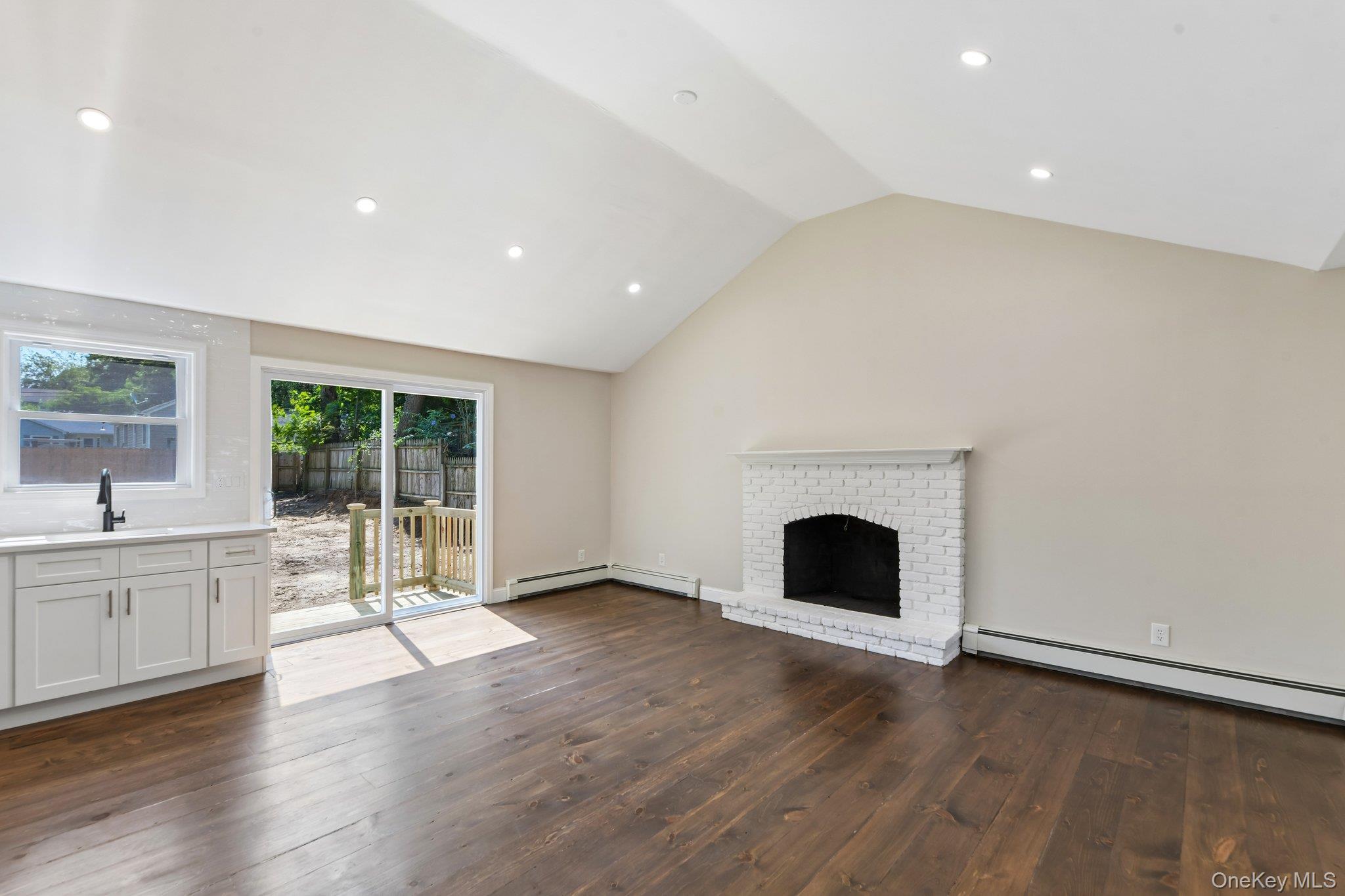 Single Family Kew Drive  Suffolk County, NY 11789, MLS-1032212-3