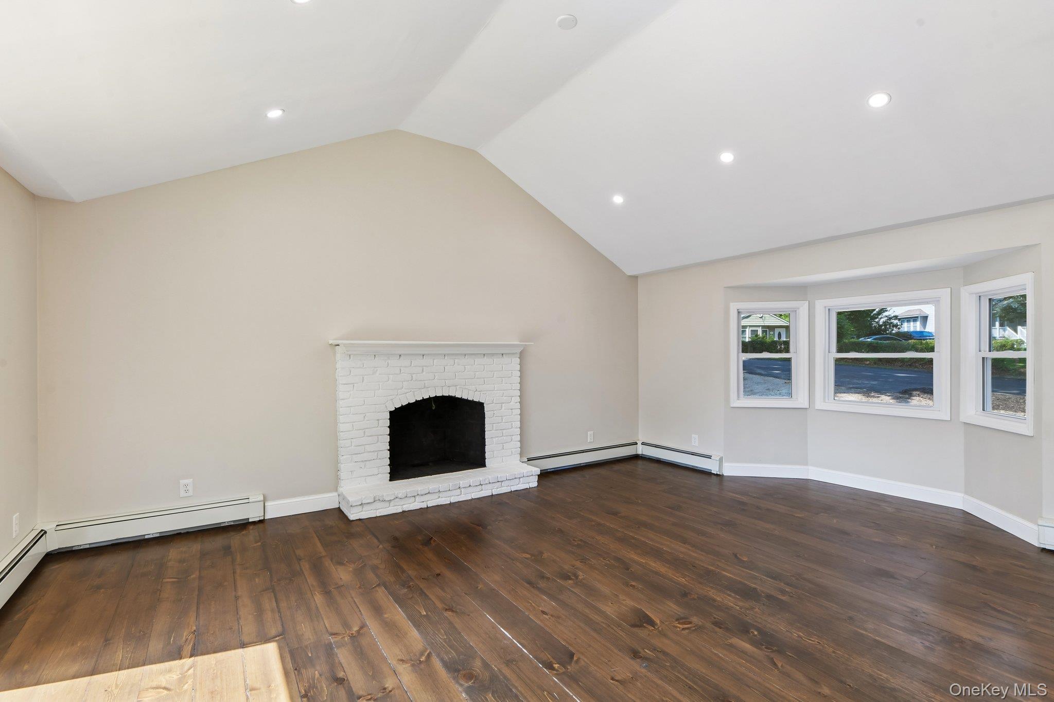 Single Family Kew Drive  Suffolk County, NY 11789, MLS-1032212-5