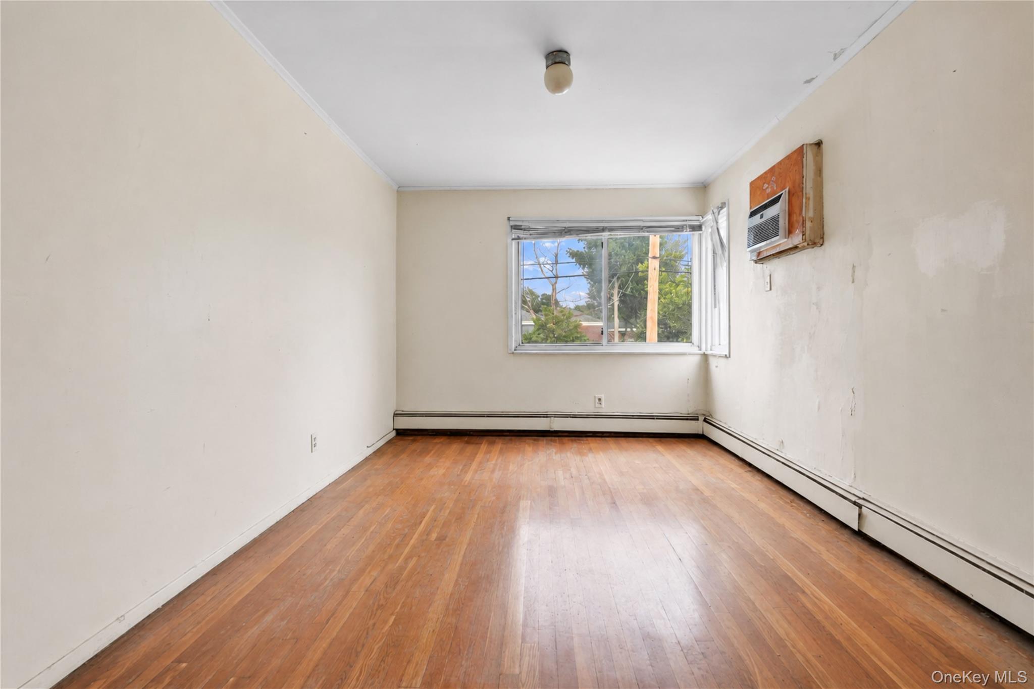 Single Family Bell Boulevard  Queens, NY 11364, MLS-1032232-11