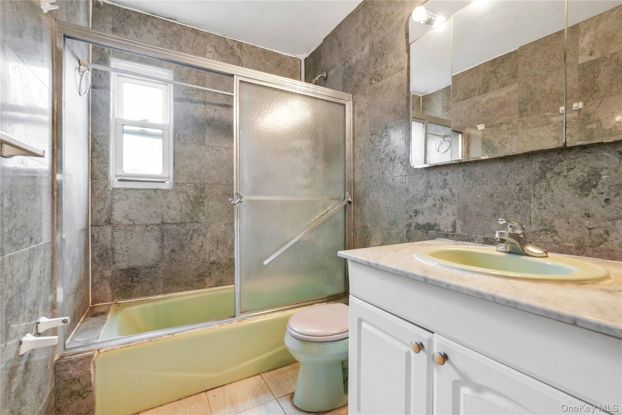 Single Family Bell Boulevard  Queens, NY 11364, MLS-1032232-6