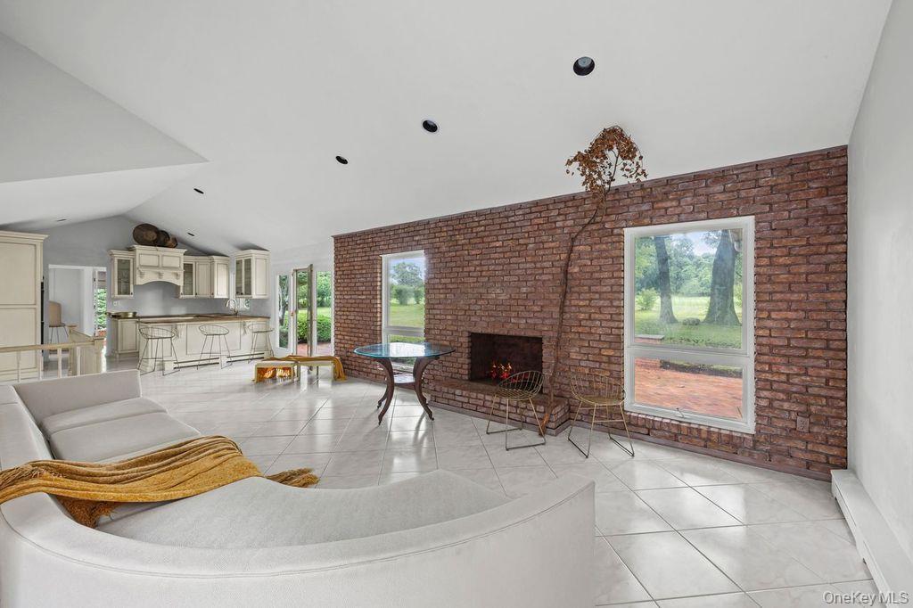 Single Family Fairway Drive  Suffolk County, NY 11777, MLS-1032233-6
