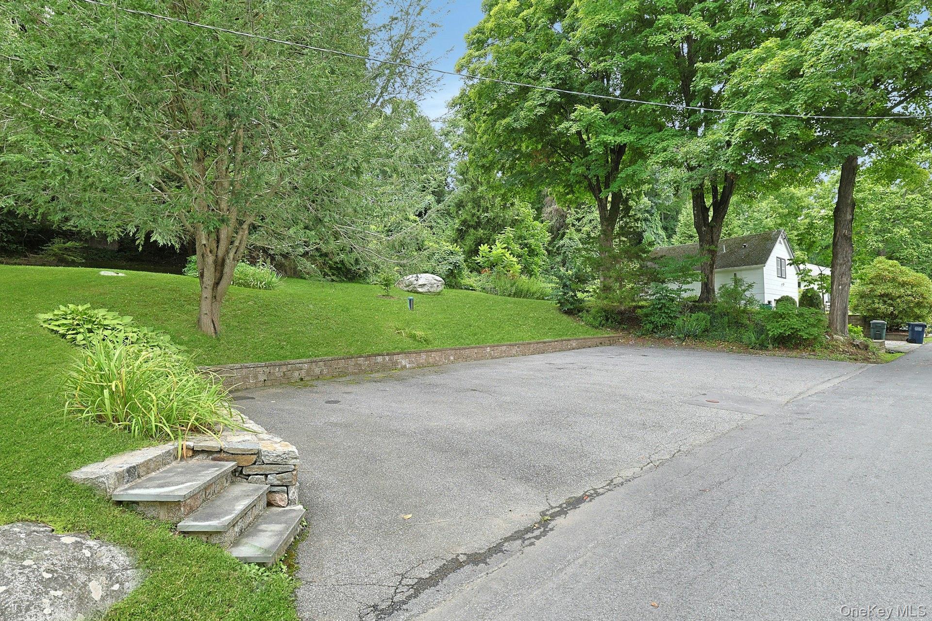 Single Family Lakeside Road  Putnam County, NY 10541, MLS-1032241-43