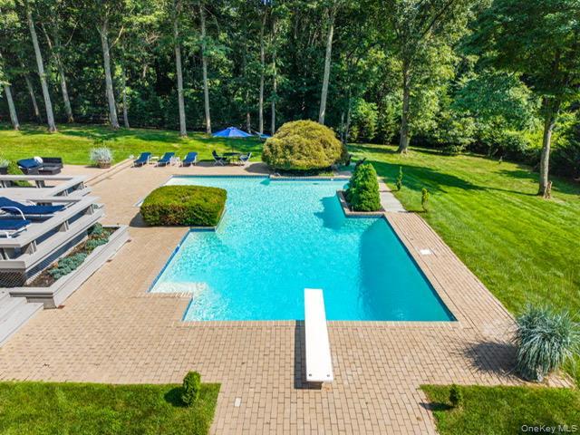 Single Family Fox Hunt Court Suffolk County, NY 11743, MLS-1032274-34