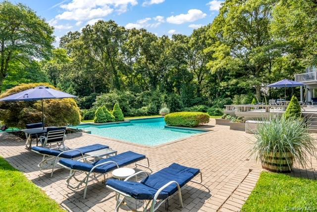 Single Family Fox Hunt Court Suffolk County, NY 11743, MLS-1032274-41