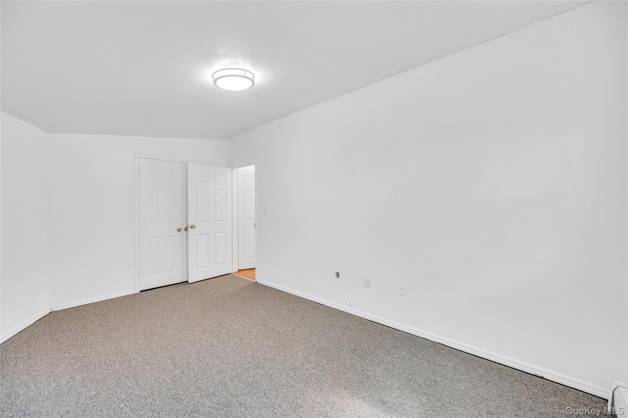 Single Family Charles Lane Queens, NY 11413, MLS-1032283-15