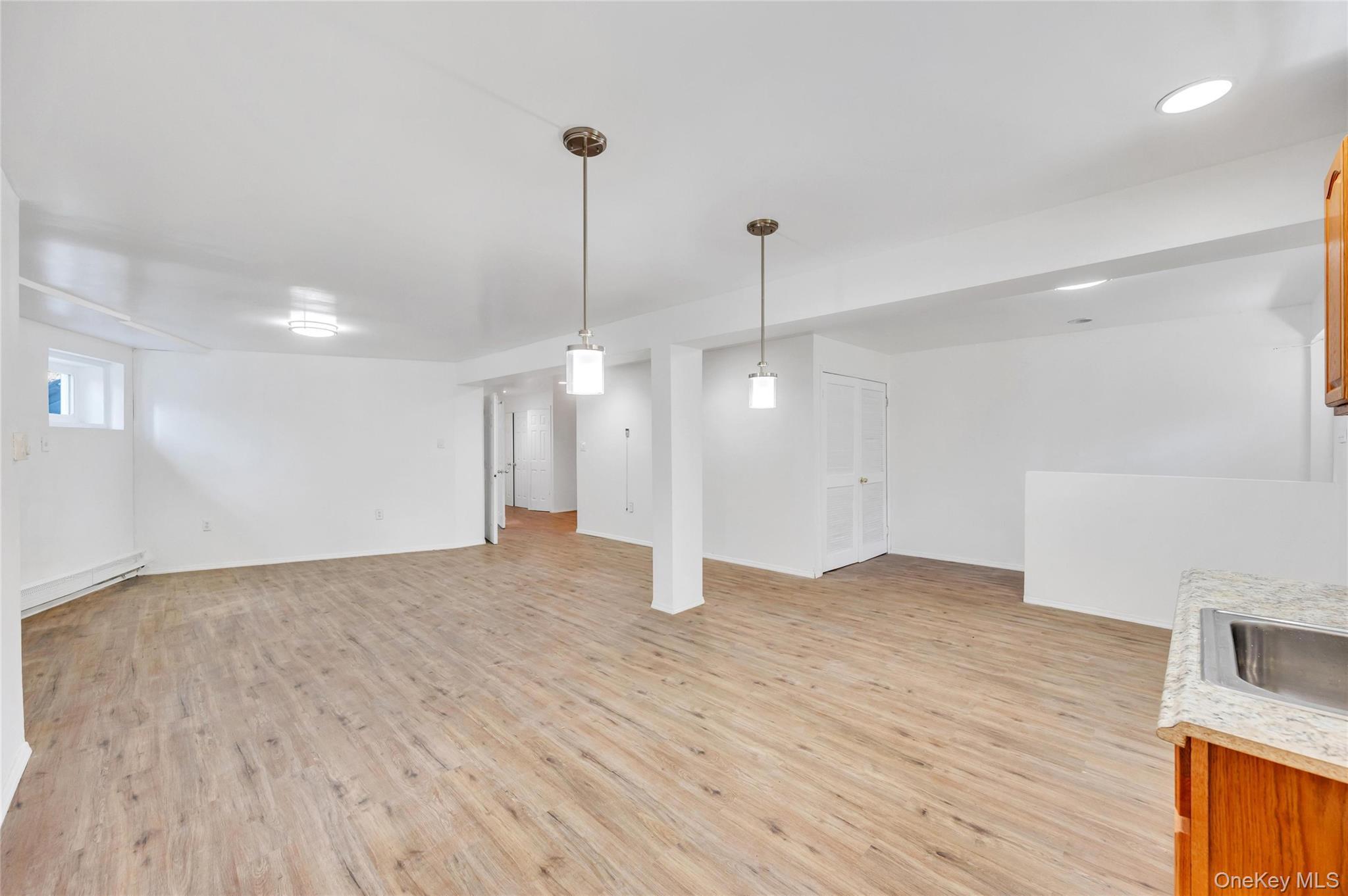 Single Family Charles Lane Queens, NY 11413, MLS-1032283-27