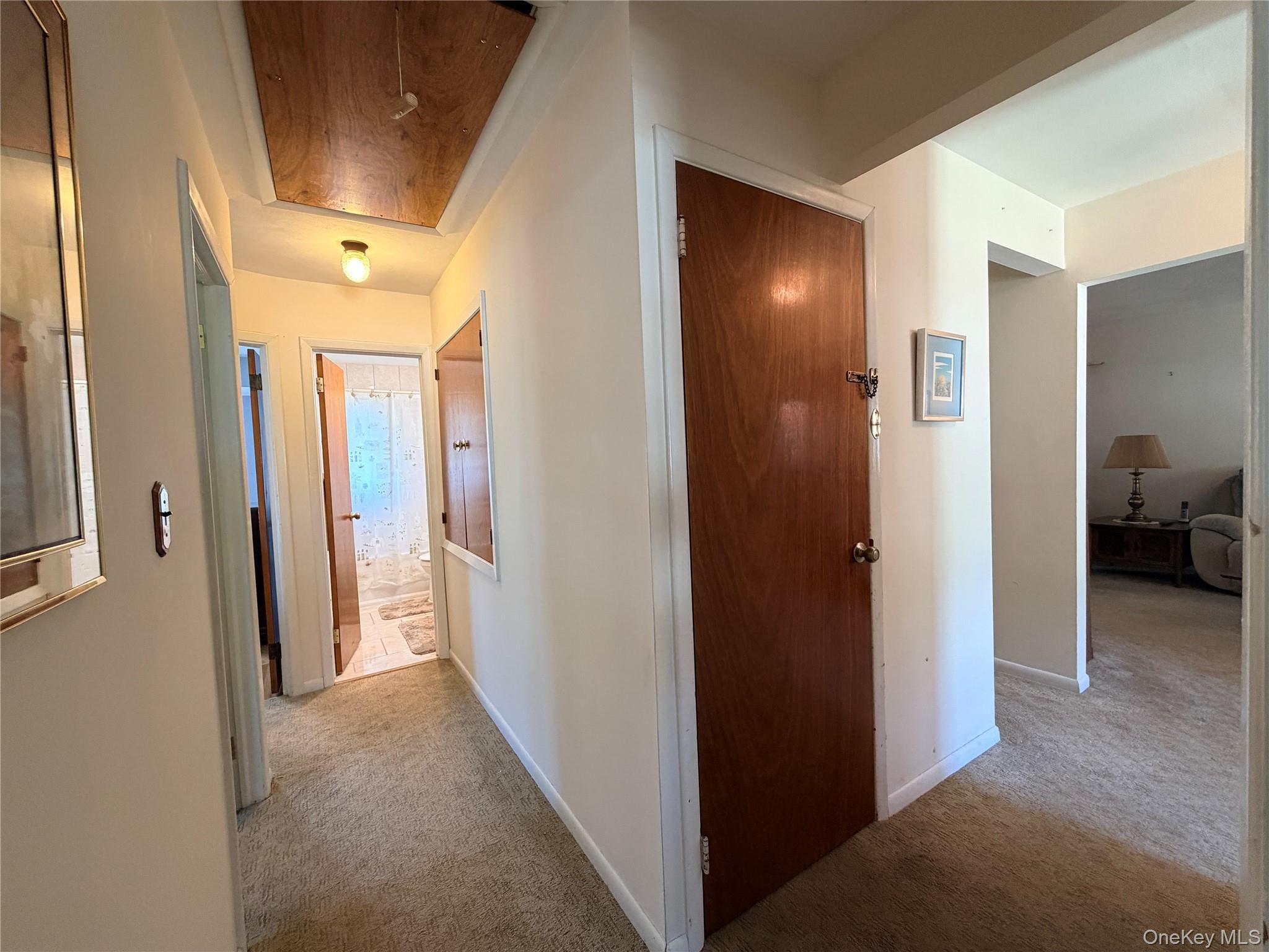 Single Family N Monroe Avenue  Suffolk County, NY 11757, MLS-1032316-27