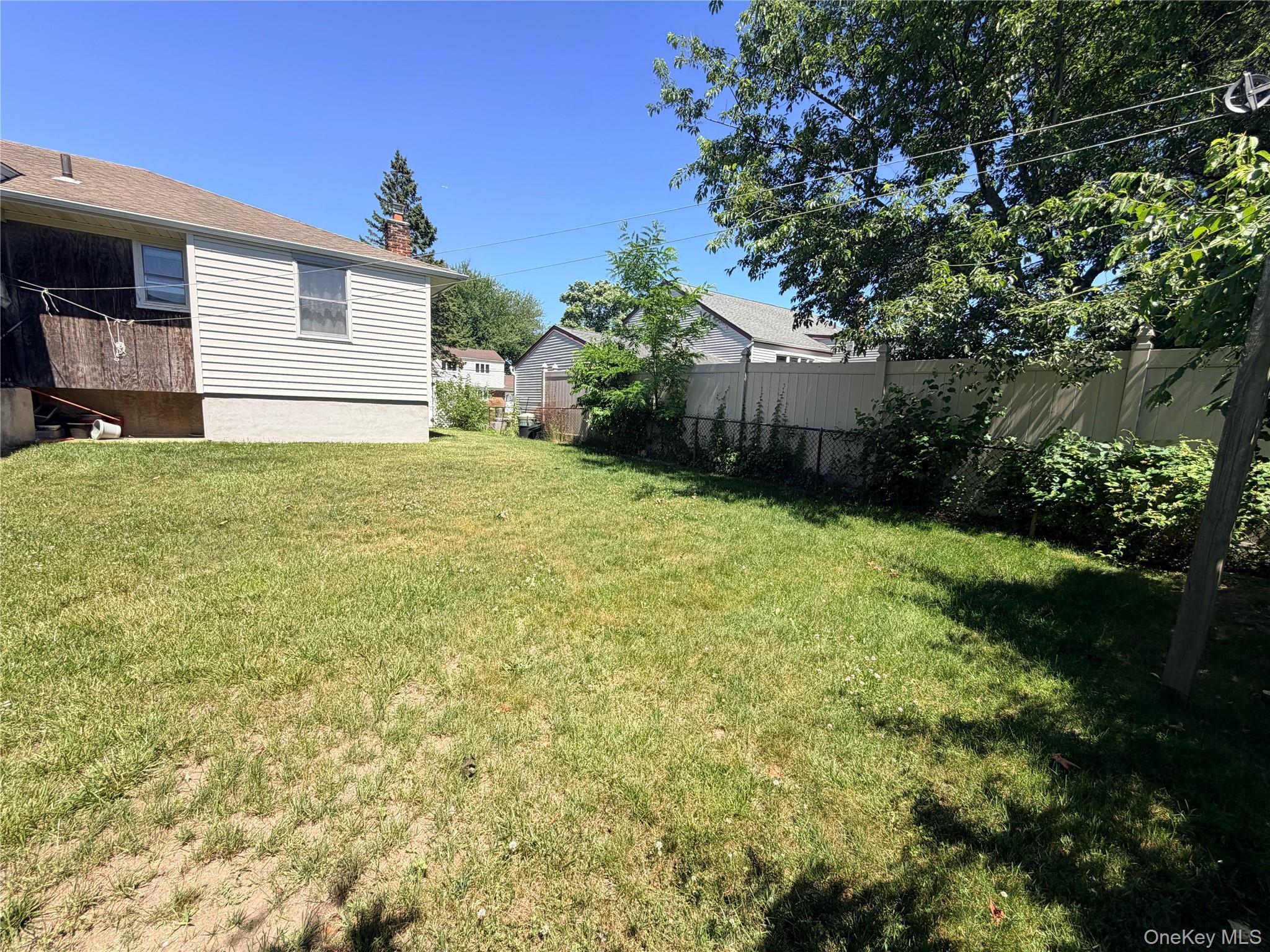 Single Family N Monroe Avenue  Suffolk County, NY 11757, MLS-1032316-45