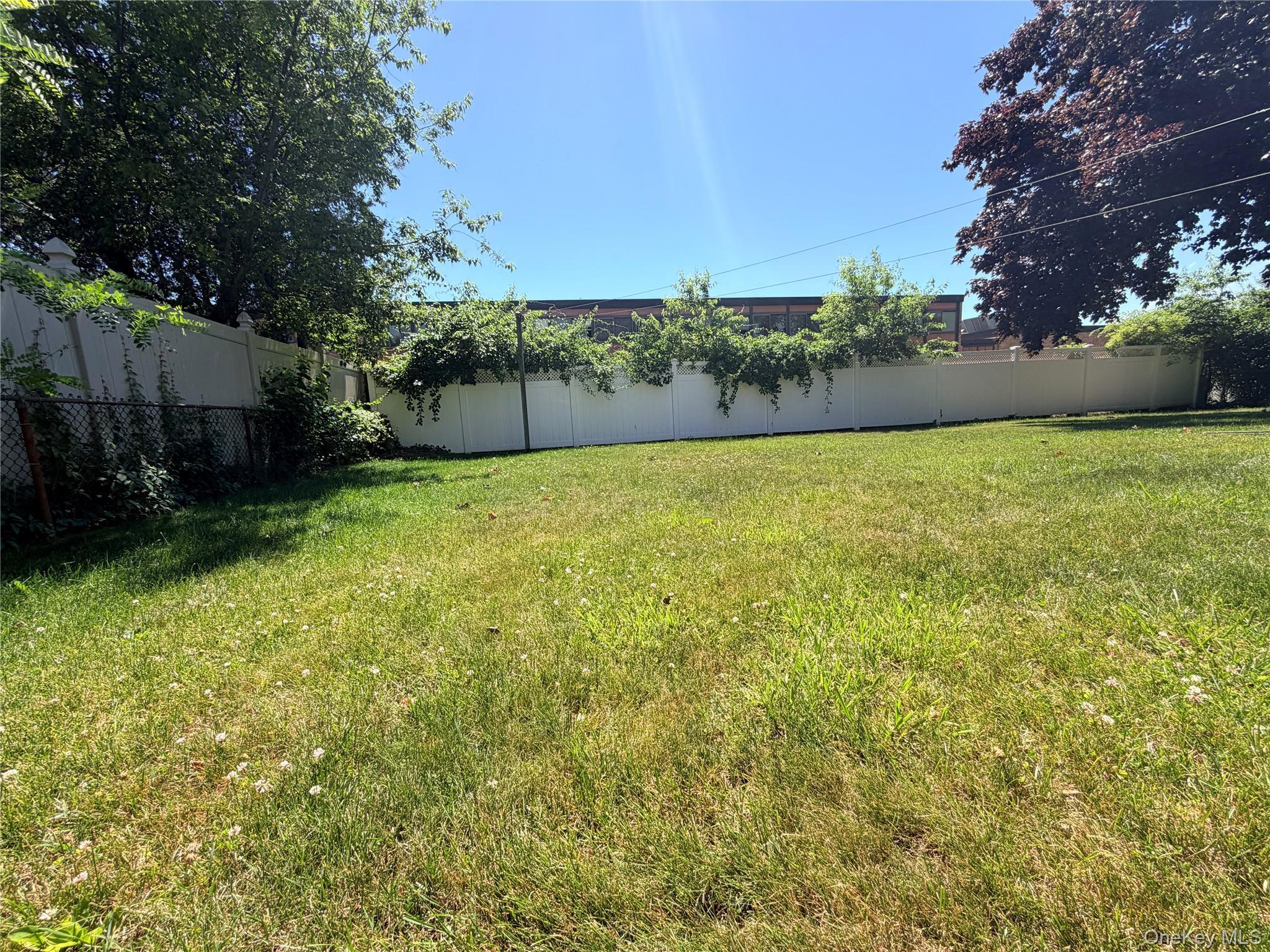 Single Family N Monroe Avenue  Suffolk County, NY 11757, MLS-1032316-46