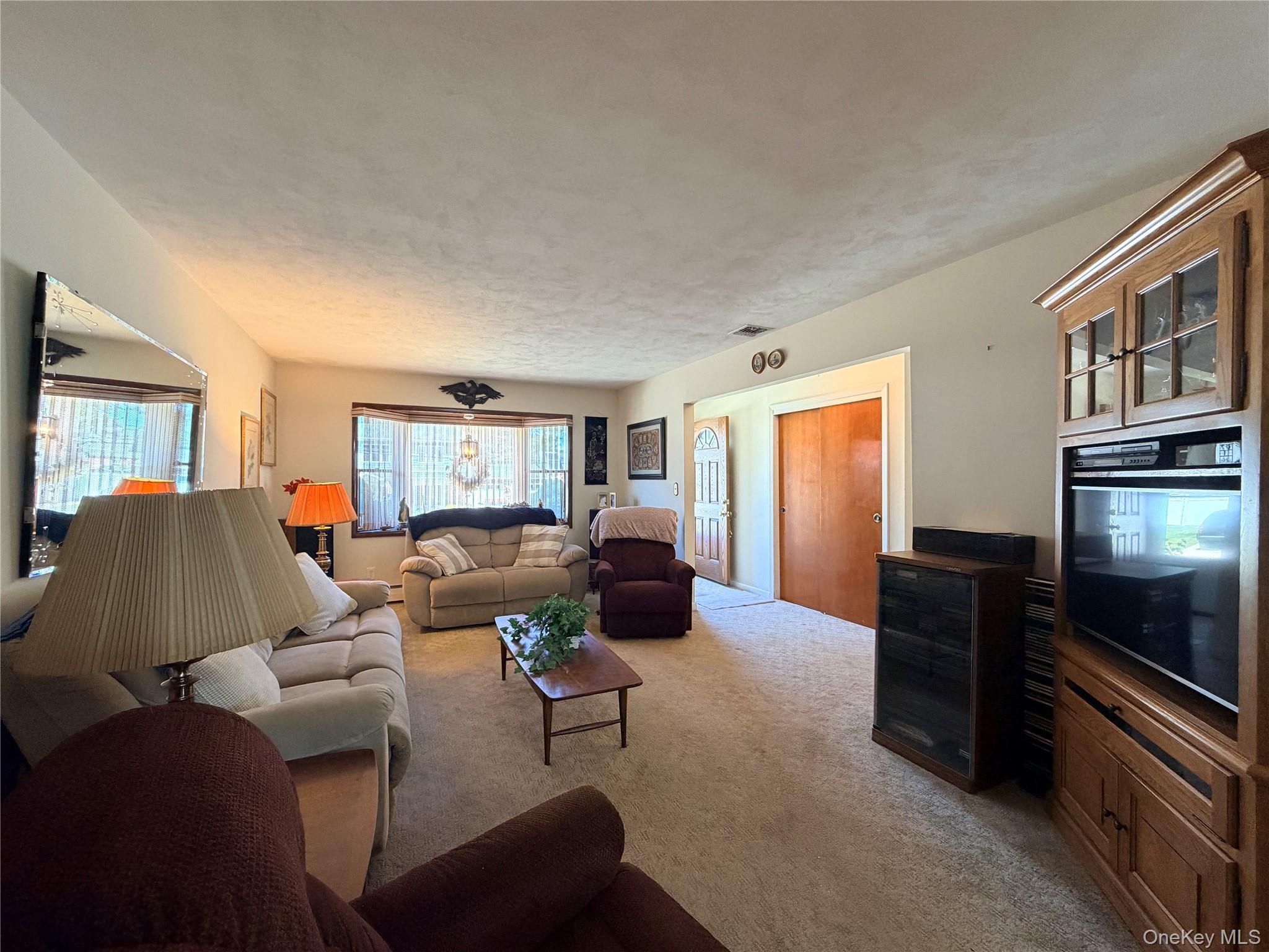 Single Family N Monroe Avenue  Suffolk County, NY 11757, MLS-1032316-6