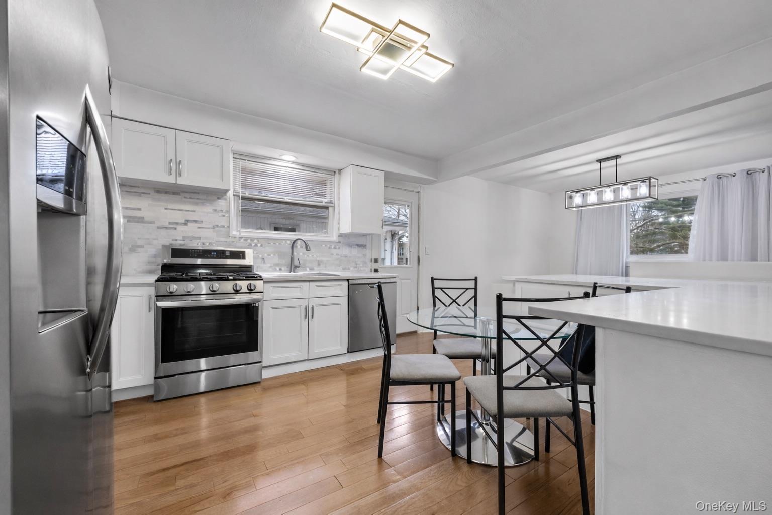 Single Family Westwood Road Nassau County, NY 11598, MLS-1032336-5