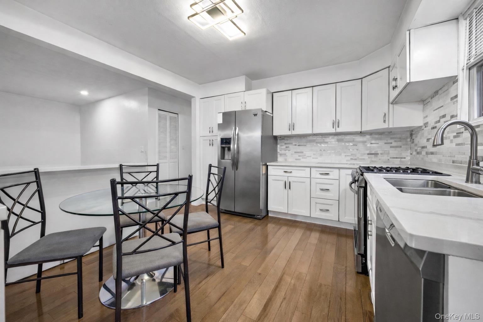 Single Family Westwood Road Nassau County, NY 11598, MLS-1032336-6