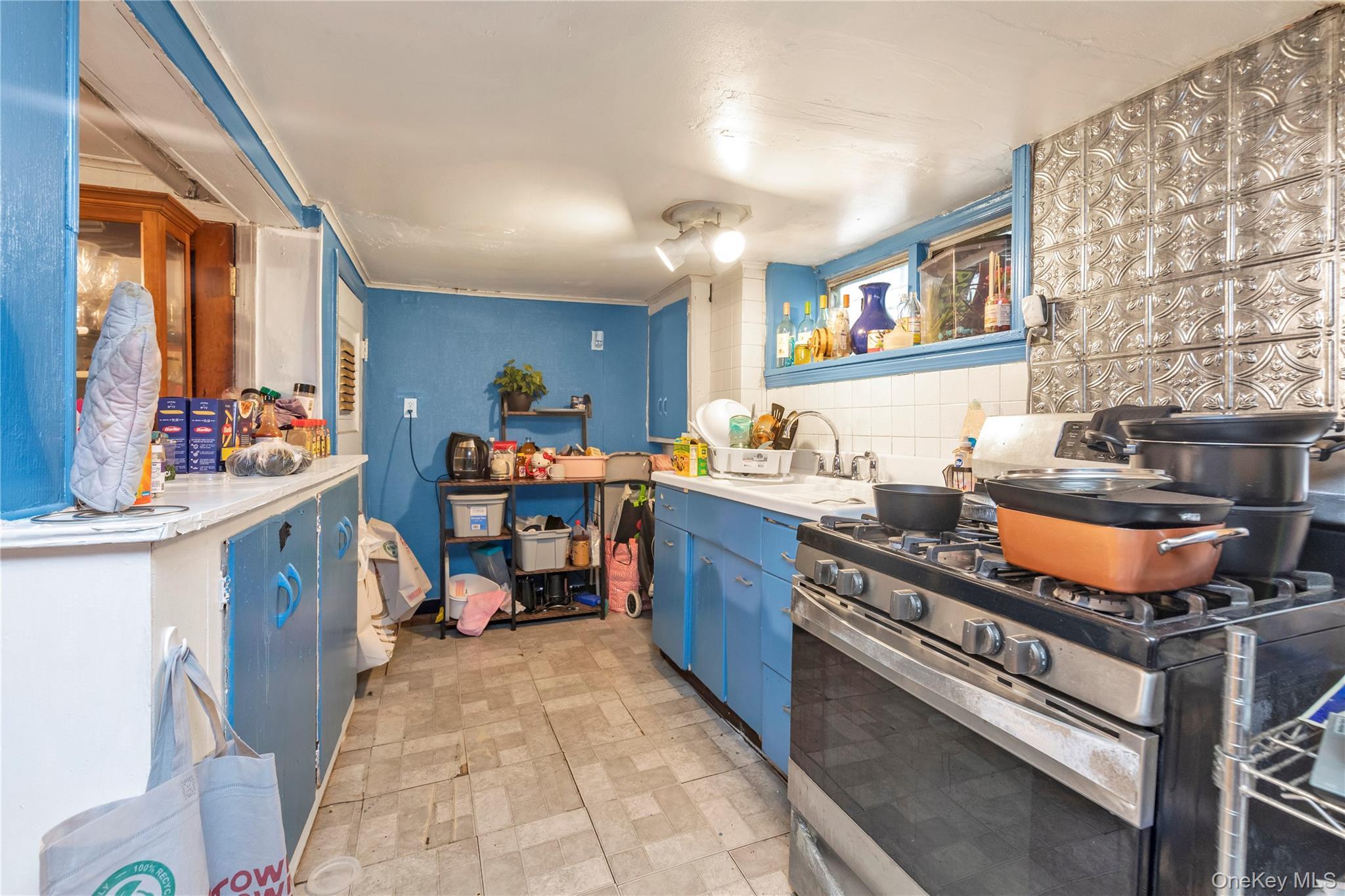 Single Family 224th Street  Queens, NY 11429, MLS-1032360-18