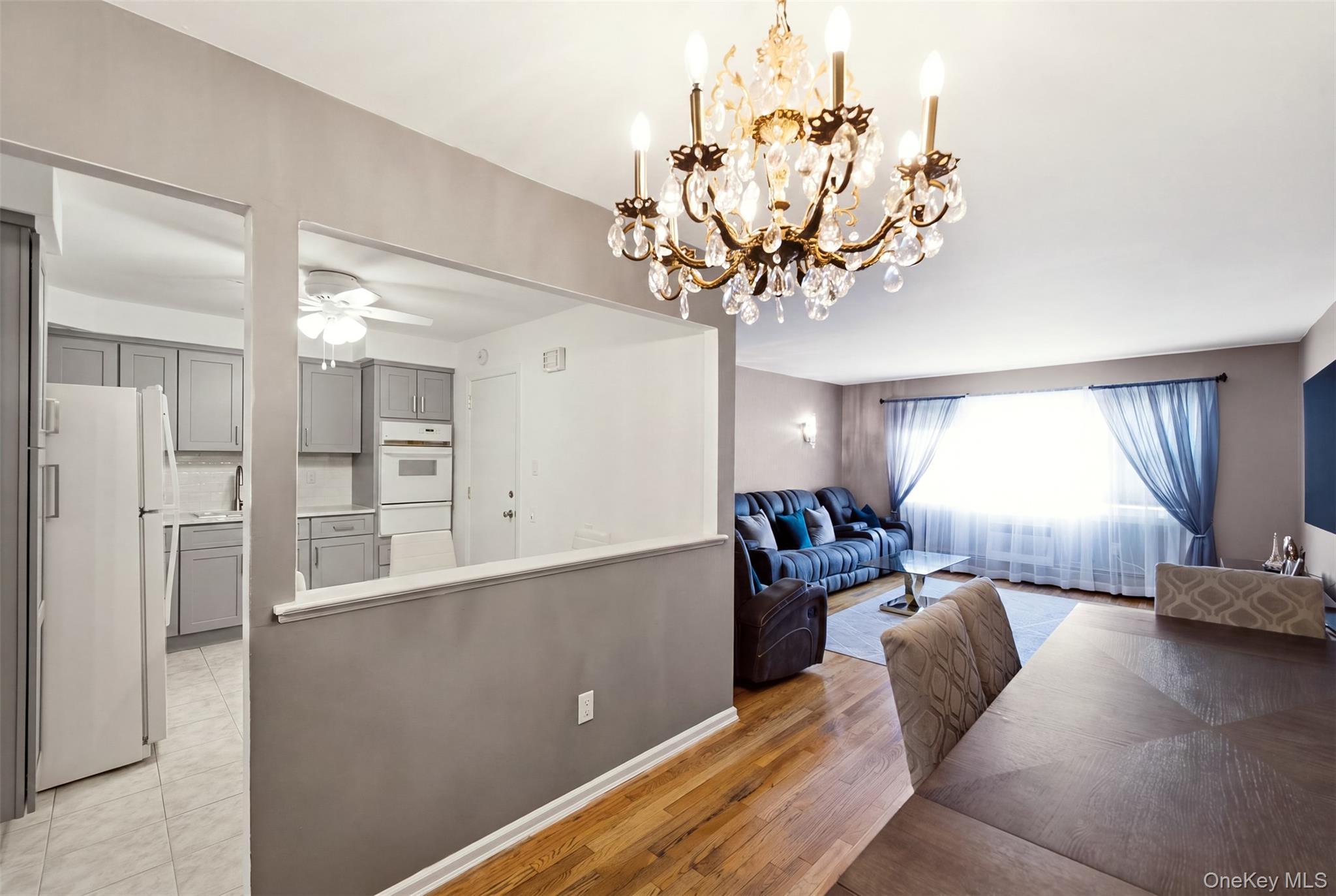 Single Family Francis Lewis Boulevard  Queens, NY 11358, MLS-1032362-13