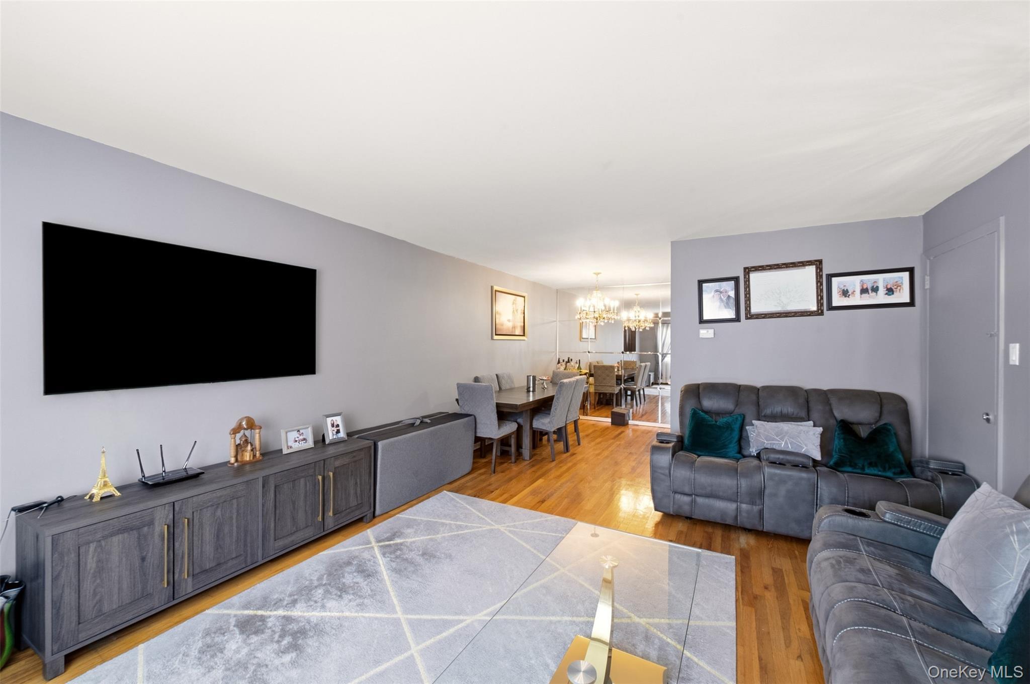Single Family Francis Lewis Boulevard  Queens, NY 11358, MLS-1032362-15