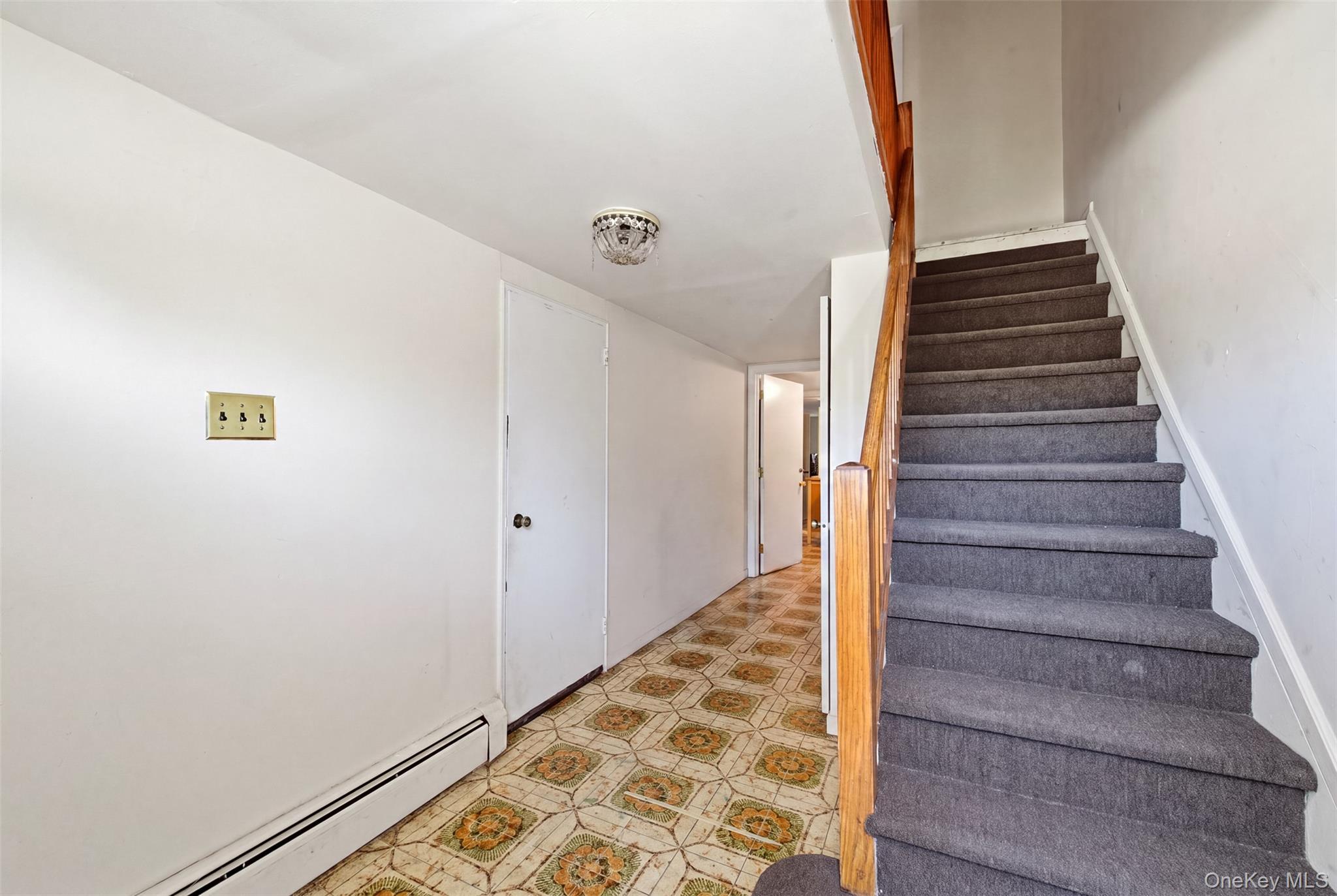 Single Family Francis Lewis Boulevard  Queens, NY 11358, MLS-1032362-4