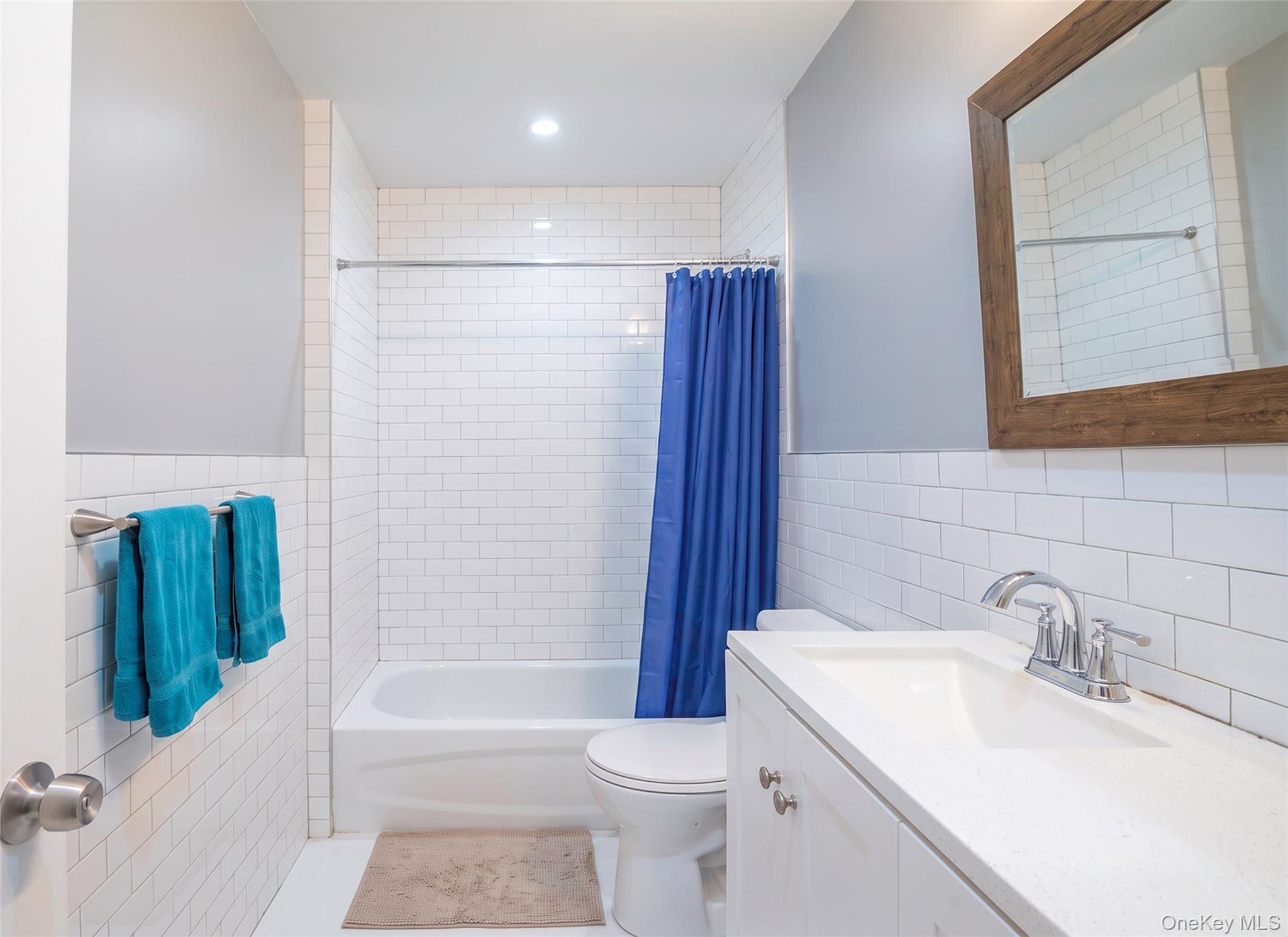 Single Family 160th Street Queens, NY 11432, MLS-1032366-15