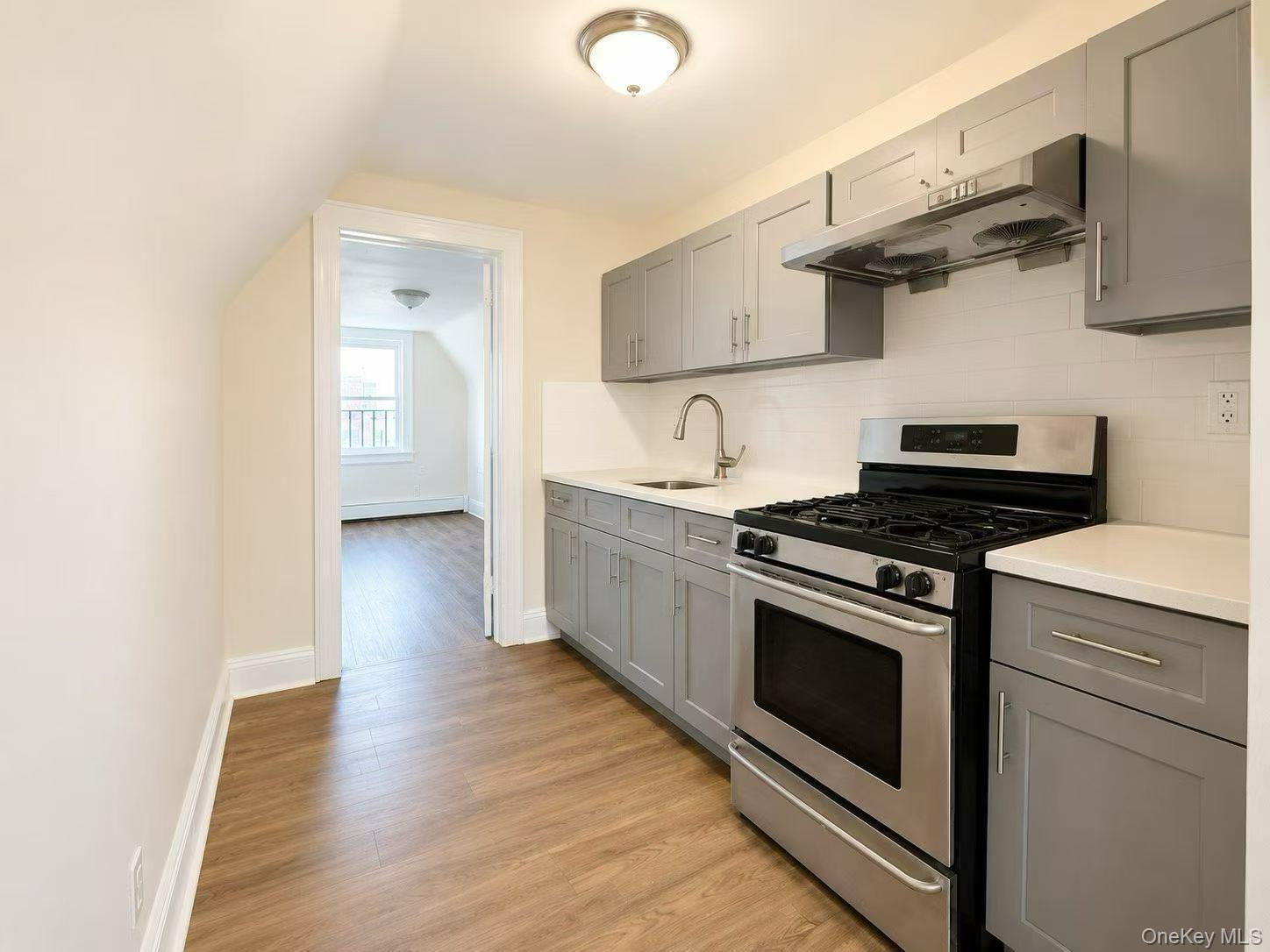 Single Family 103 Street Queens, NY 11368, MLS-1032367-5
