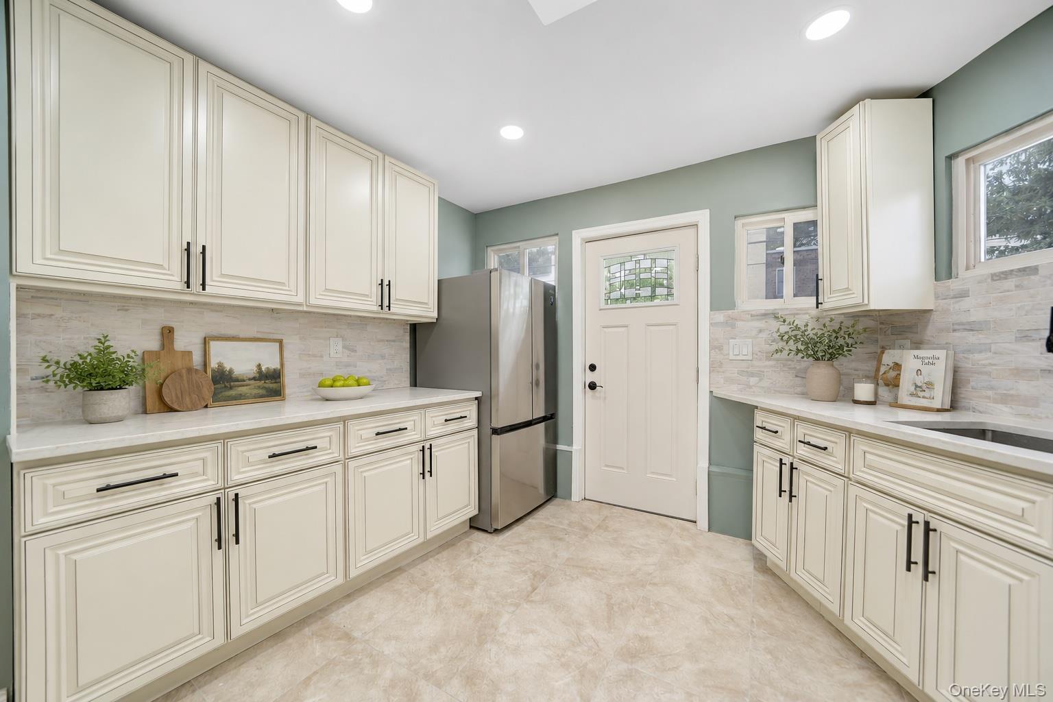 Single Family E 34th Street Brooklyn, NY 11234, MLS-1032375-11