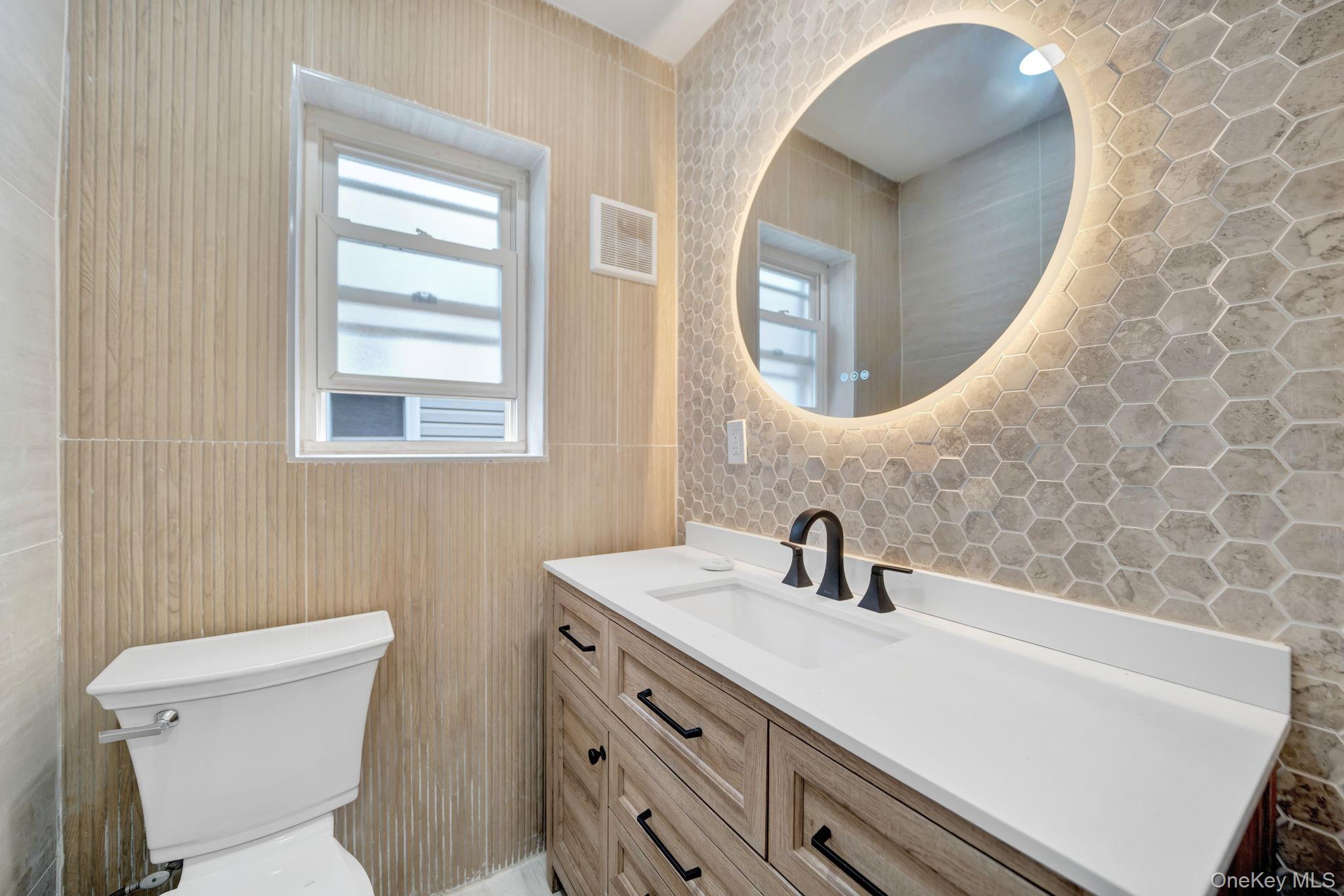 Single Family E 34th Street Brooklyn, NY 11234, MLS-1032375-19