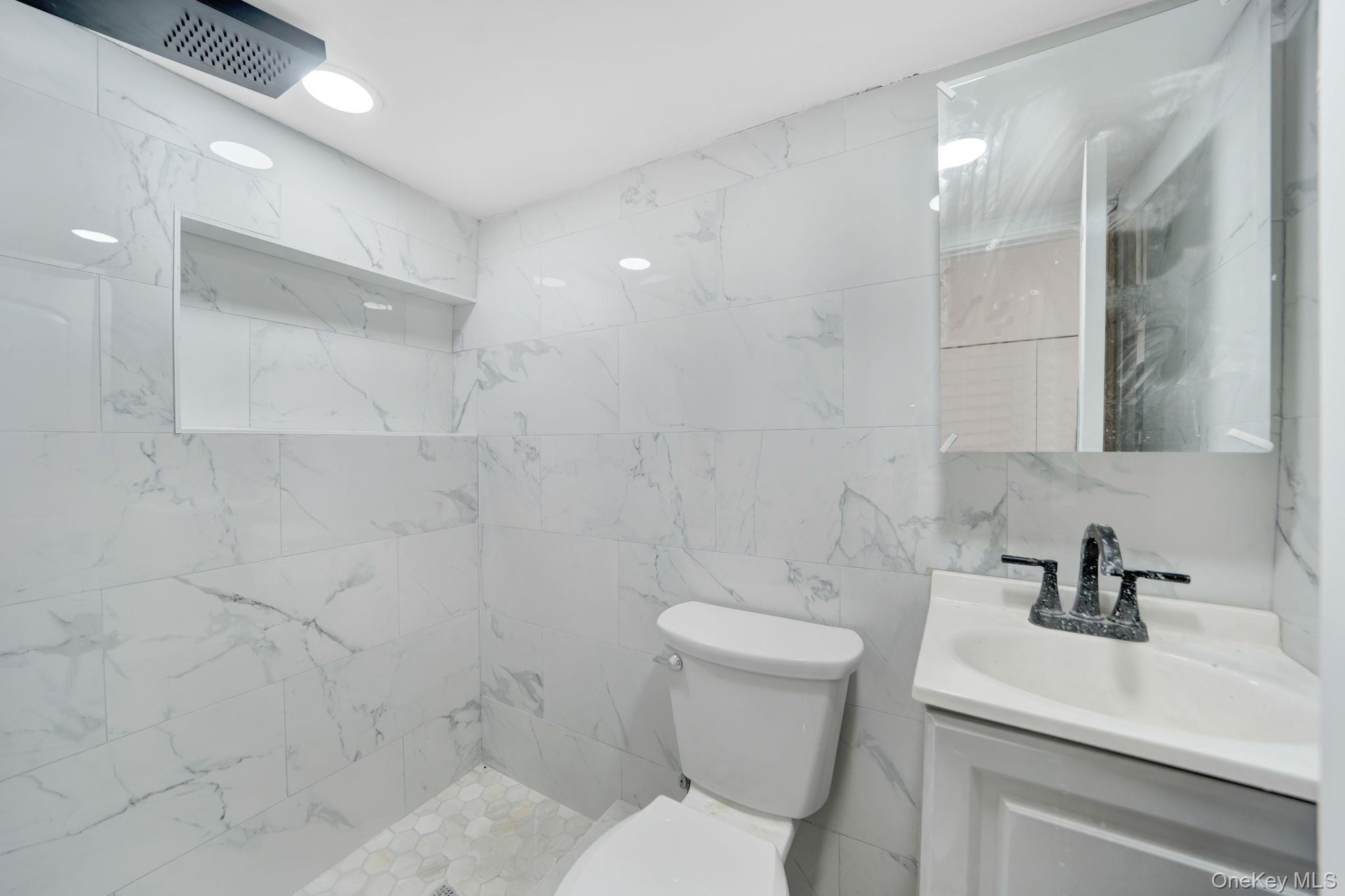 Single Family E 34th Street Brooklyn, NY 11234, MLS-1032375-25