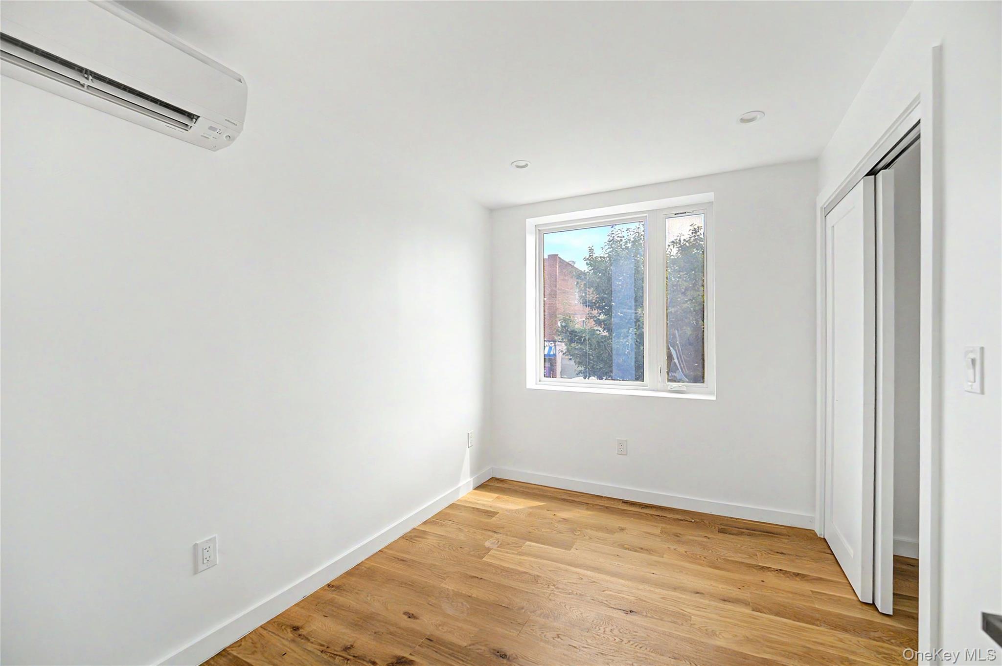 Single Family 34th Avenue  Queens, NY 11368, MLS-1032380-11