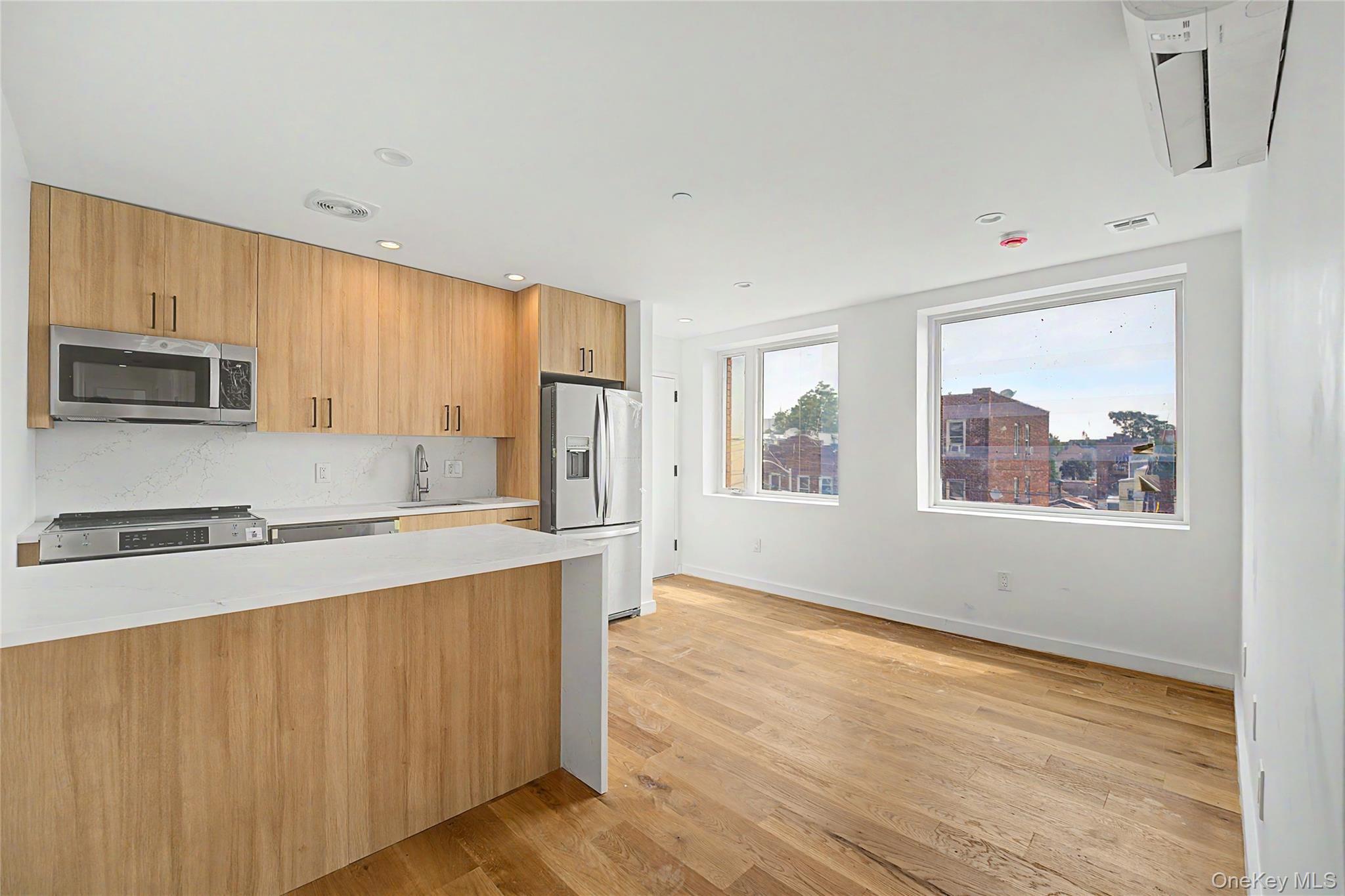 Single Family 34th Avenue  Queens, NY 11368, MLS-1032380-2