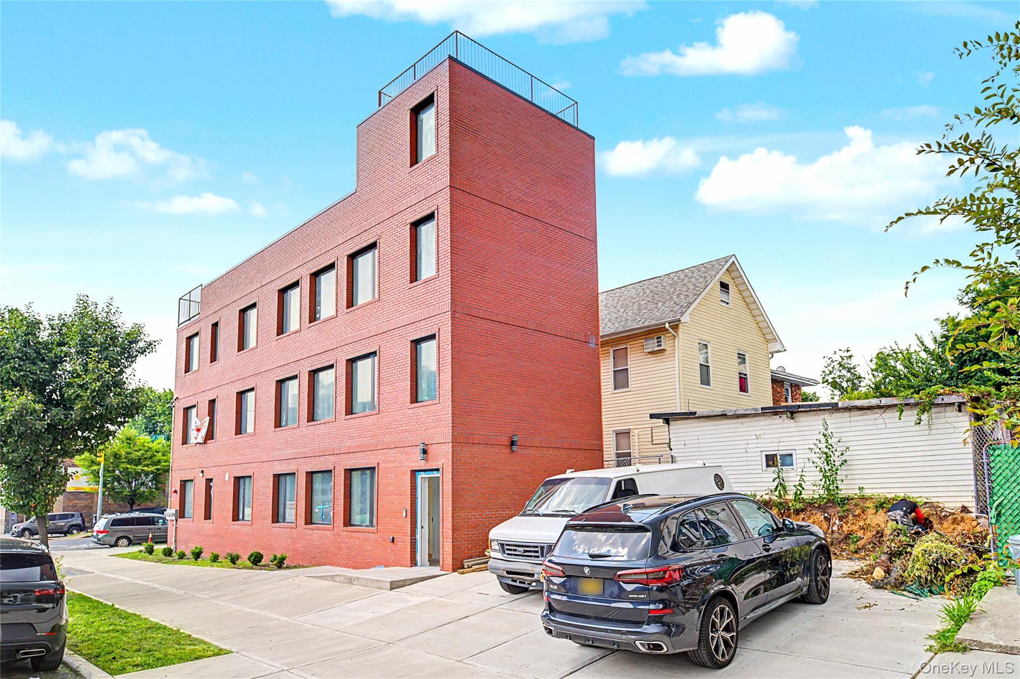Single Family 34th Avenue  Queens, NY 11368, MLS-1032380-23