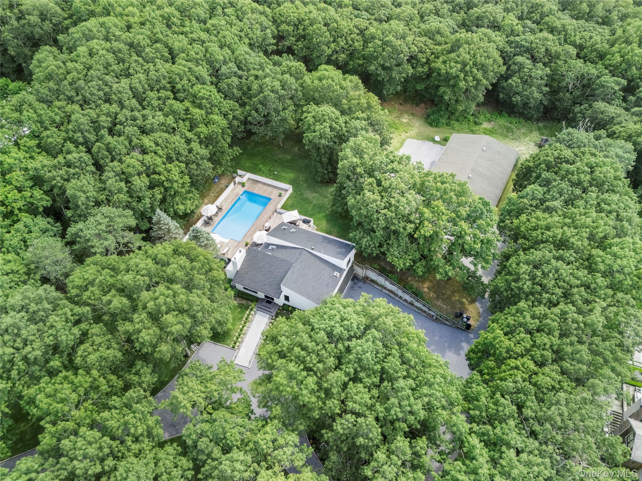 Single Family Old Farm Road  Suffolk County, NY 11962, MLS-1032391-20