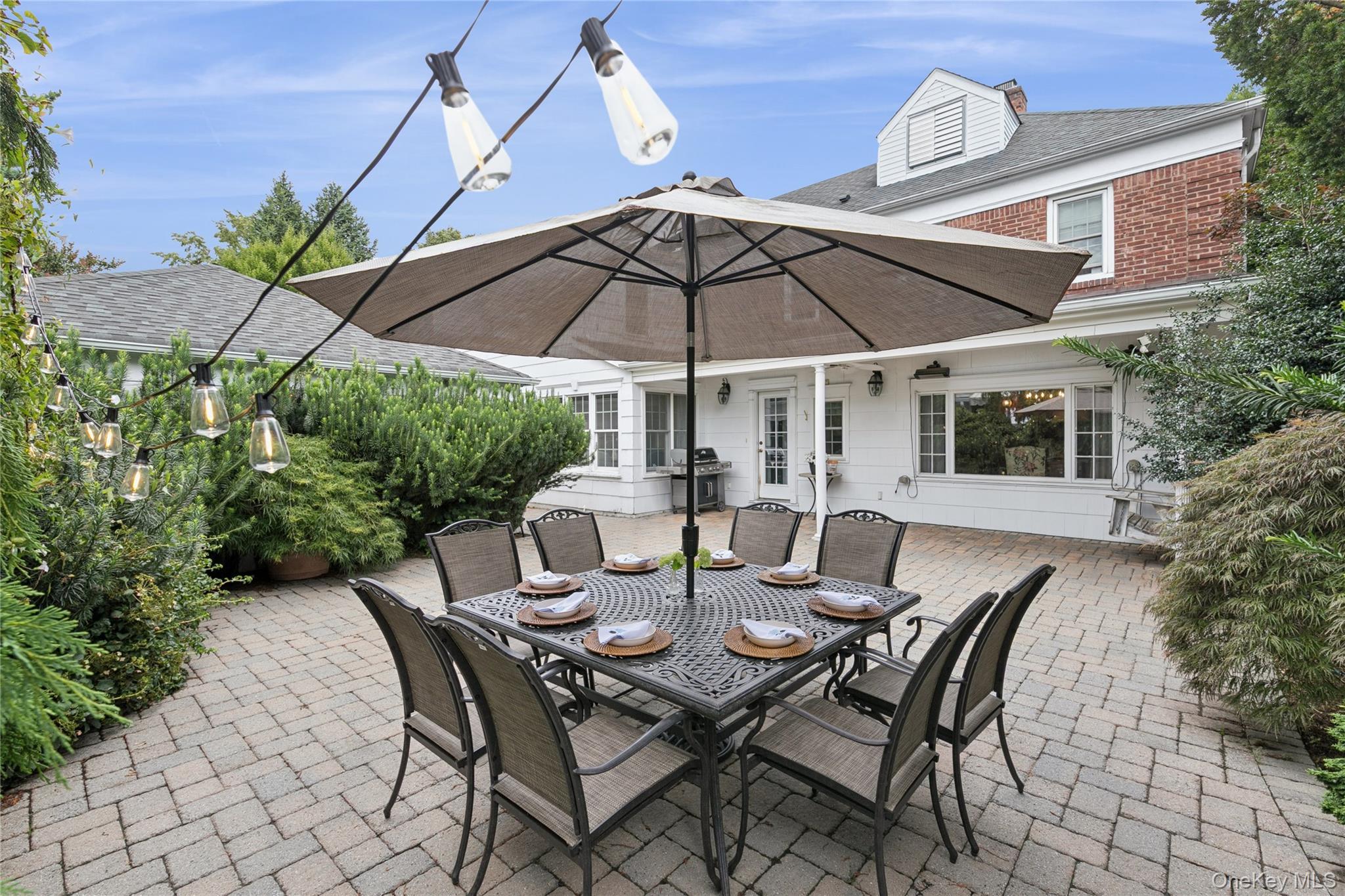 Single Family Westminster Road  Nassau County, NY 11552, MLS-1032427-10