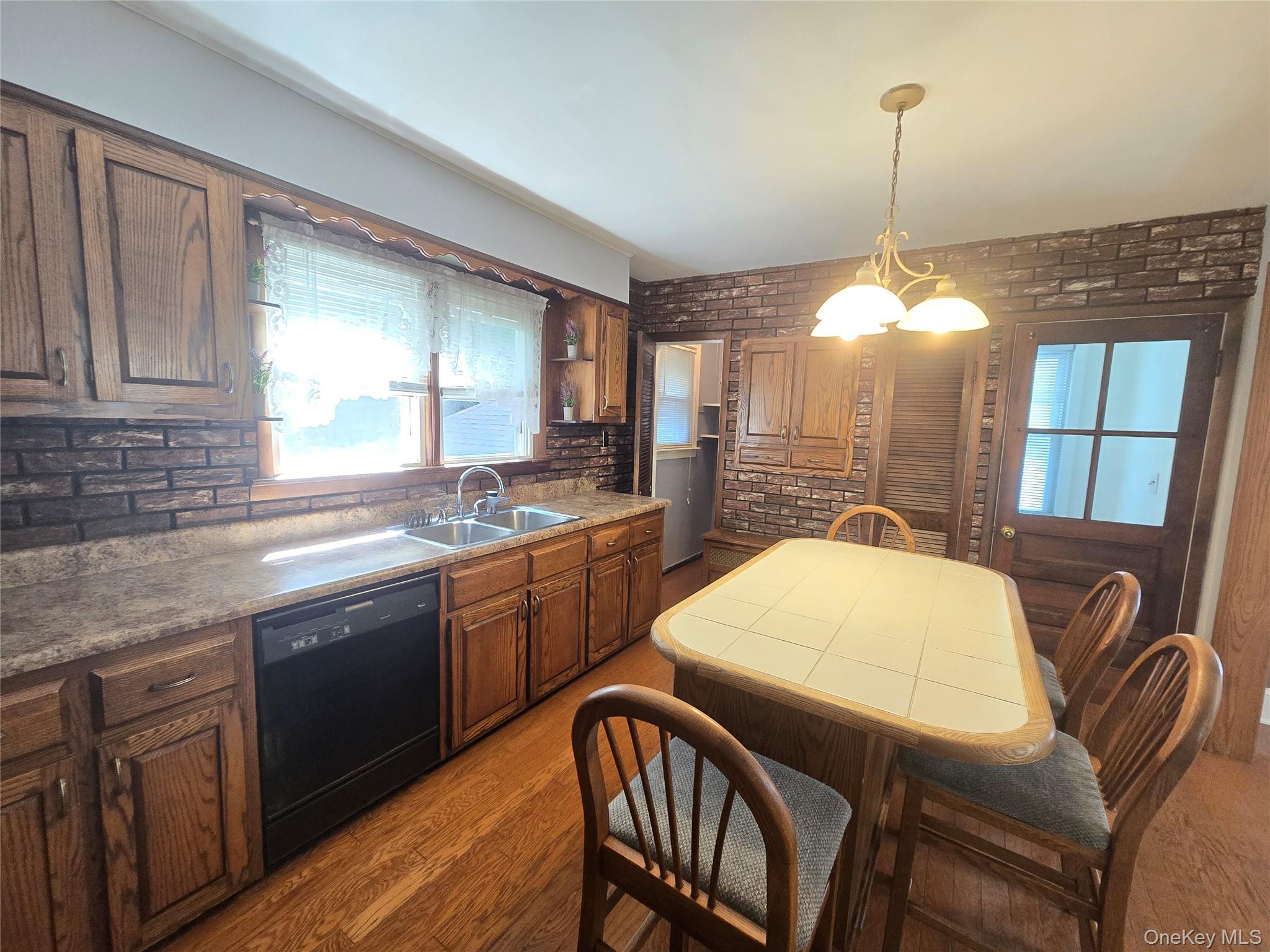Single Family Myrtle Avenue  Orange County, NY 12553, MLS-1032433-8