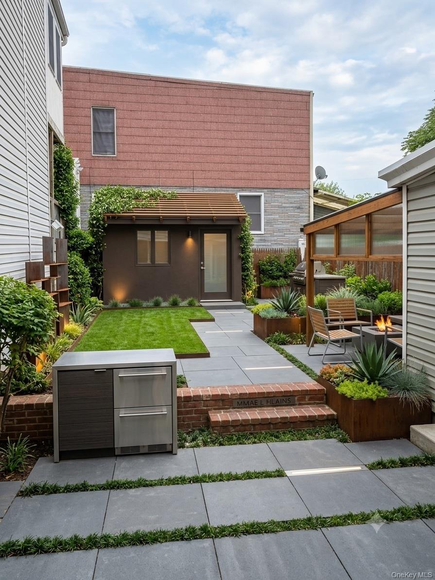 Single Family 95th Avenue  Queens, NY 11416, MLS-1032434-8