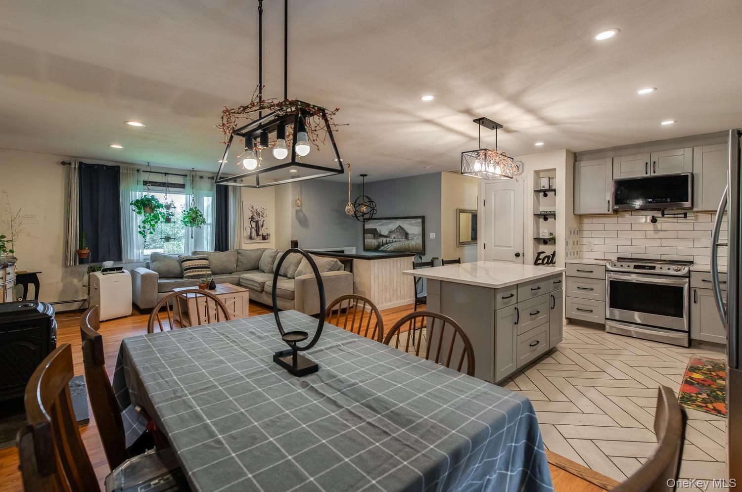 Single Family Lakeview Court Dutchess County, NY 12603, MLS-1032439-9