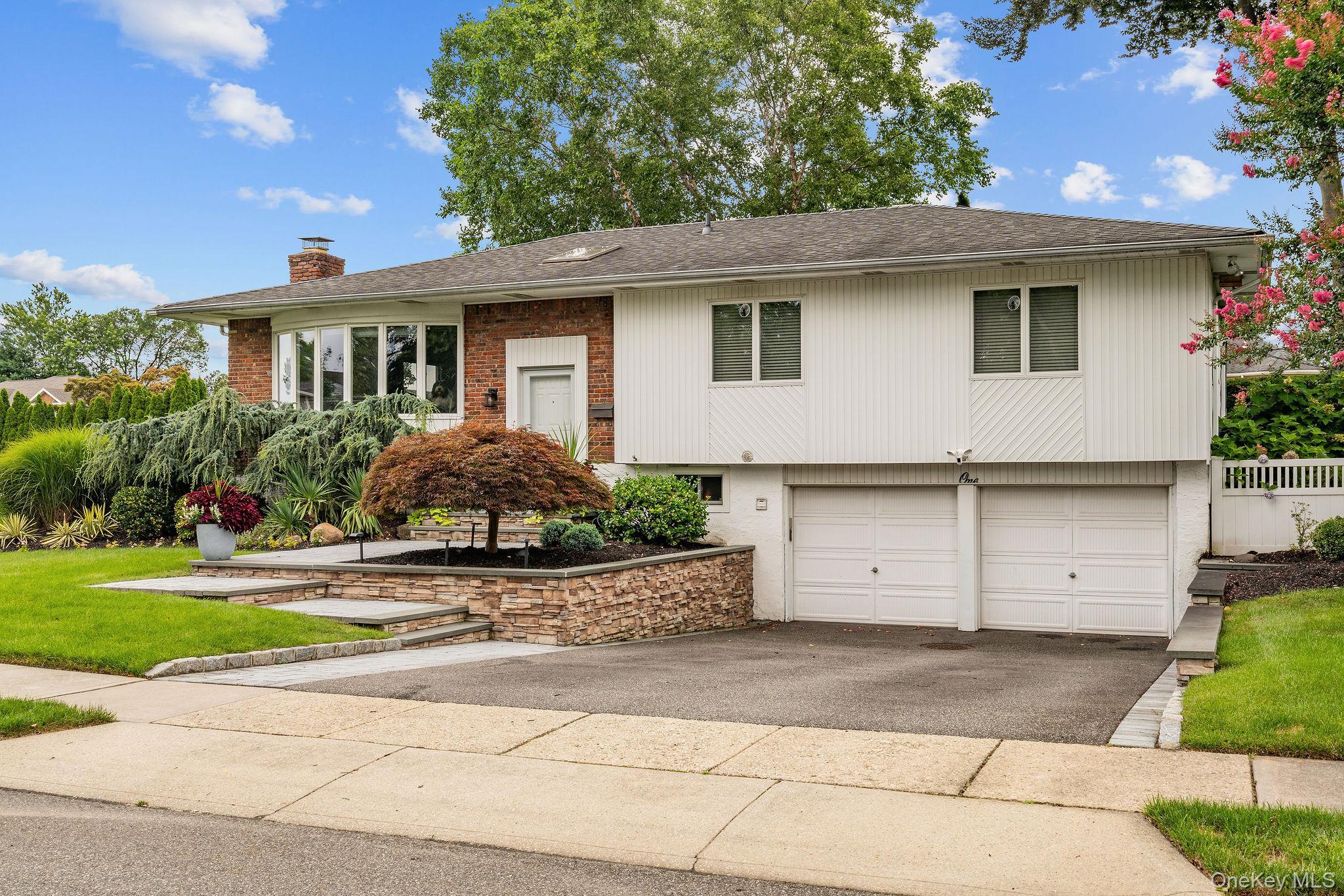Single Family Cortland Avenue  Nassau County, NY 11753, MLS-1032453-2