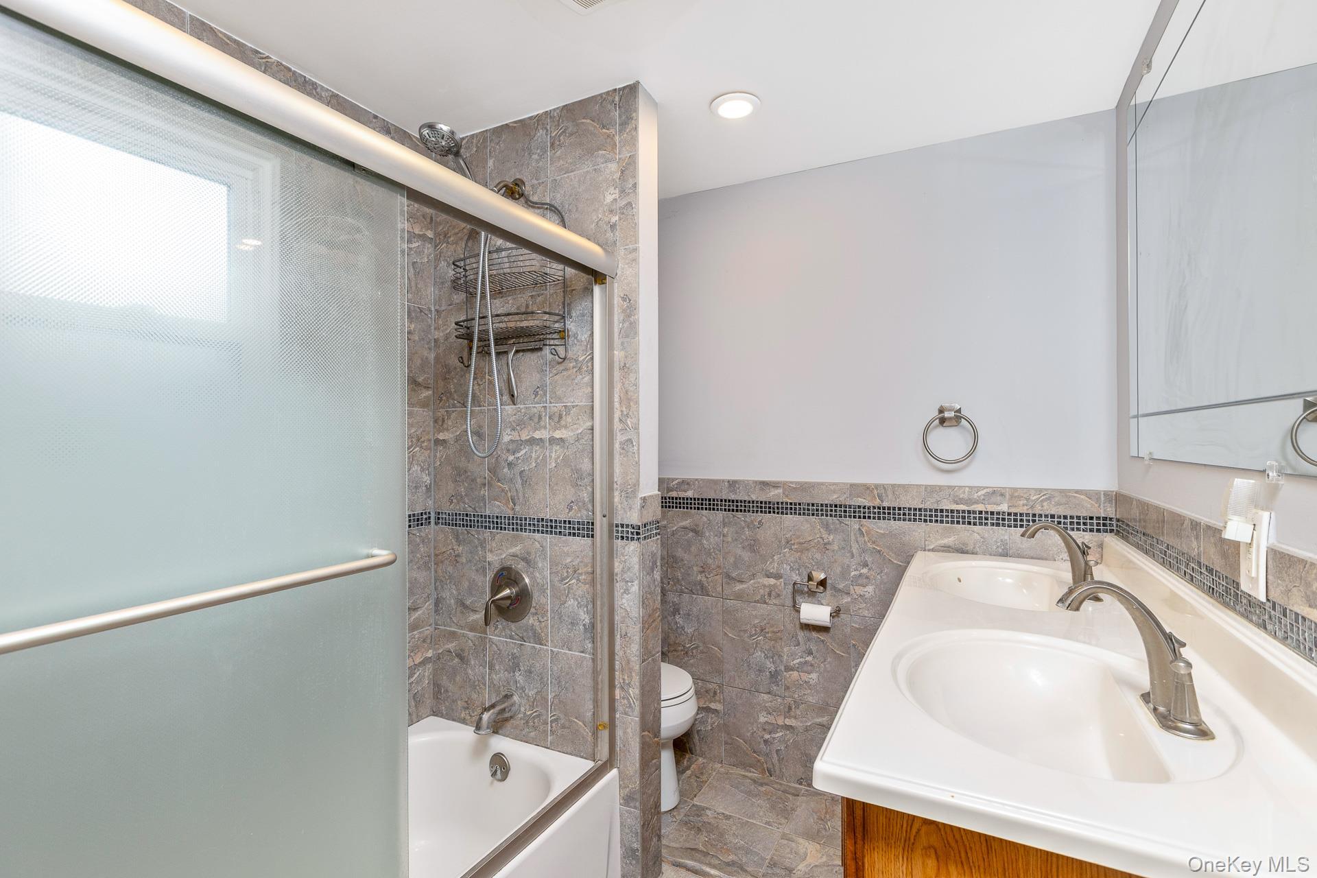 Single Family Pentmoor Drive Suffolk County, NY 11950, MLS-1032463-24