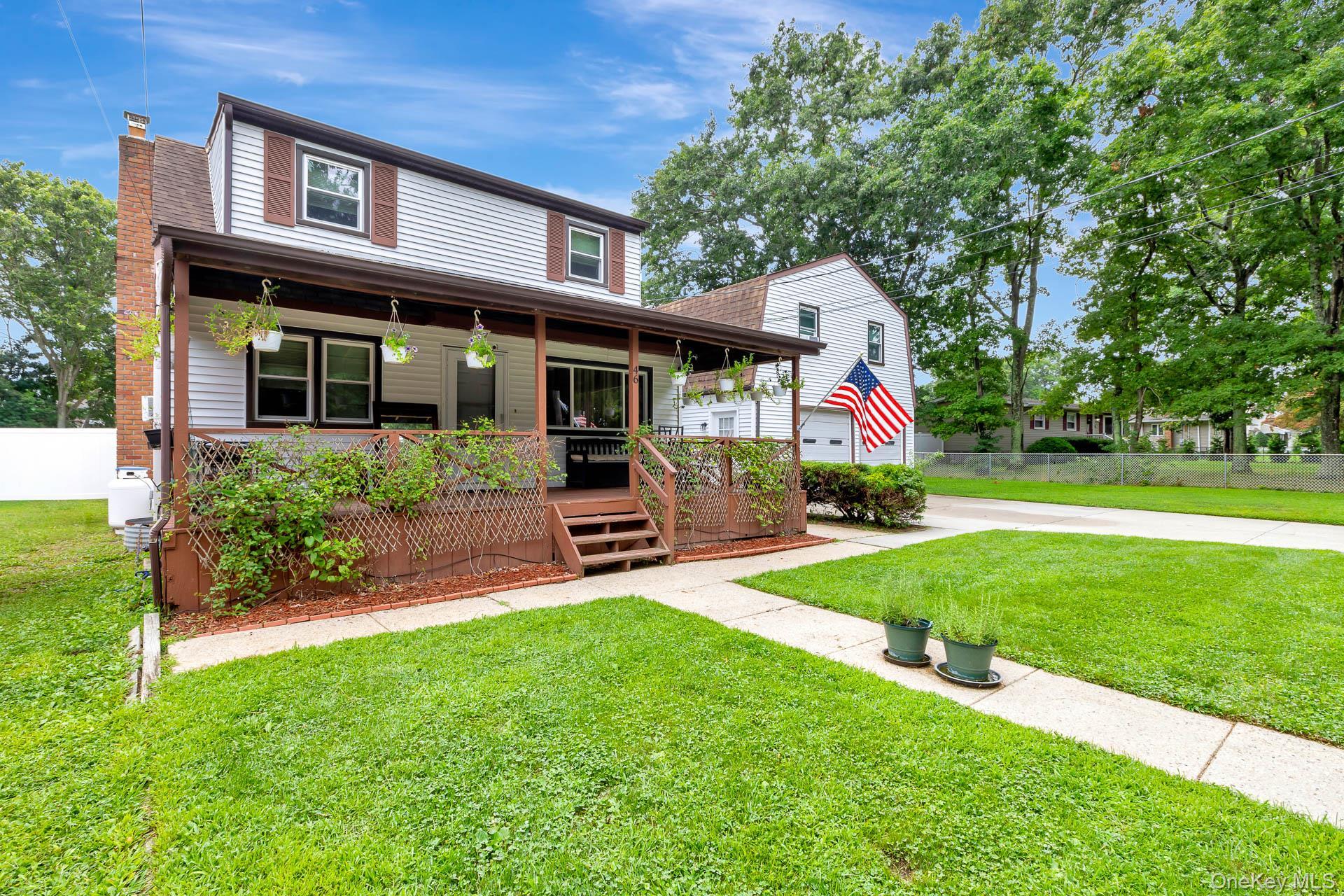 Single Family Pentmoor Drive Suffolk County, NY 11950, MLS-1032463-5