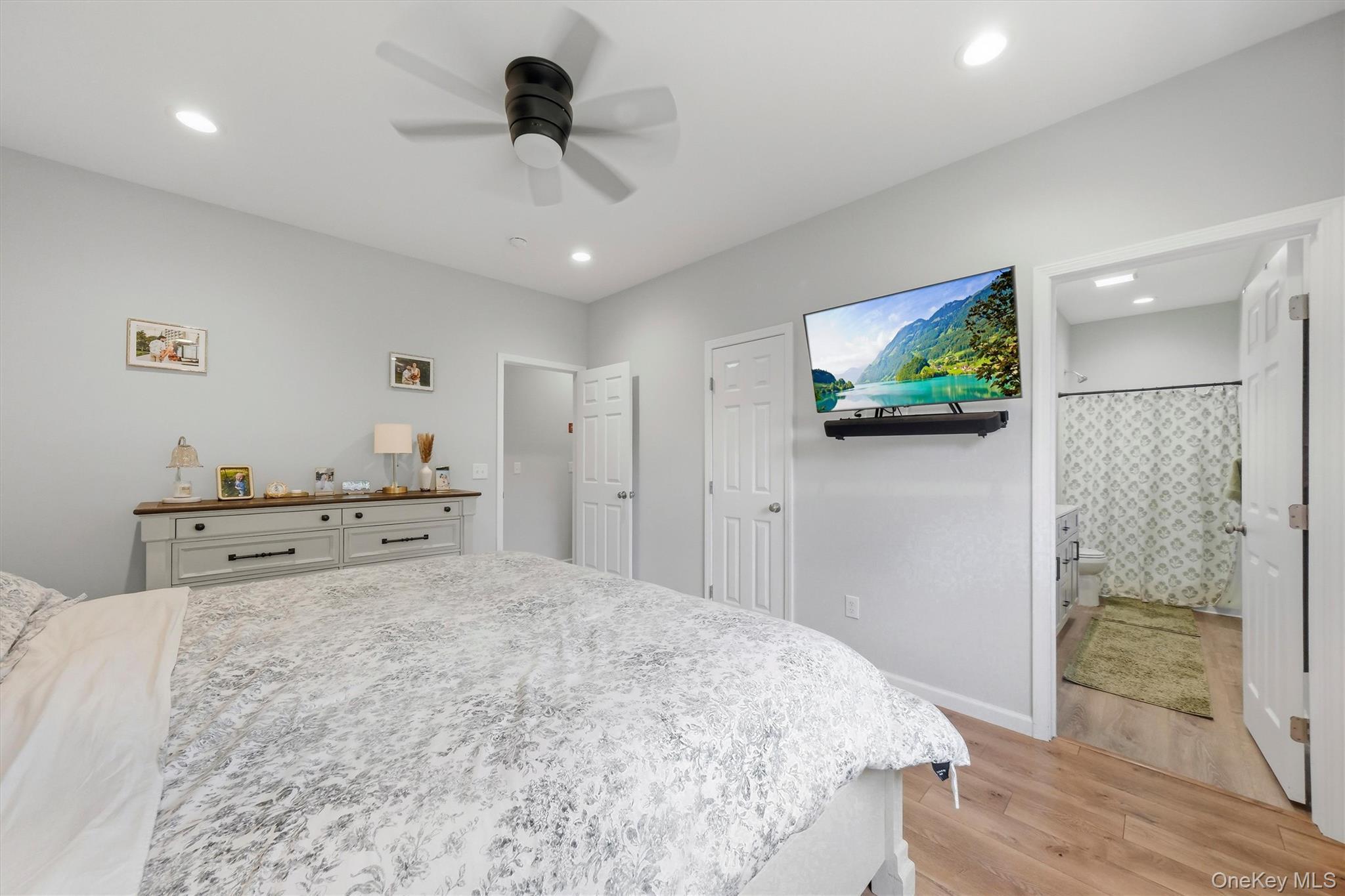 Single Family Overlook Terrace Orange County, NY 12586, MLS-1032471-21